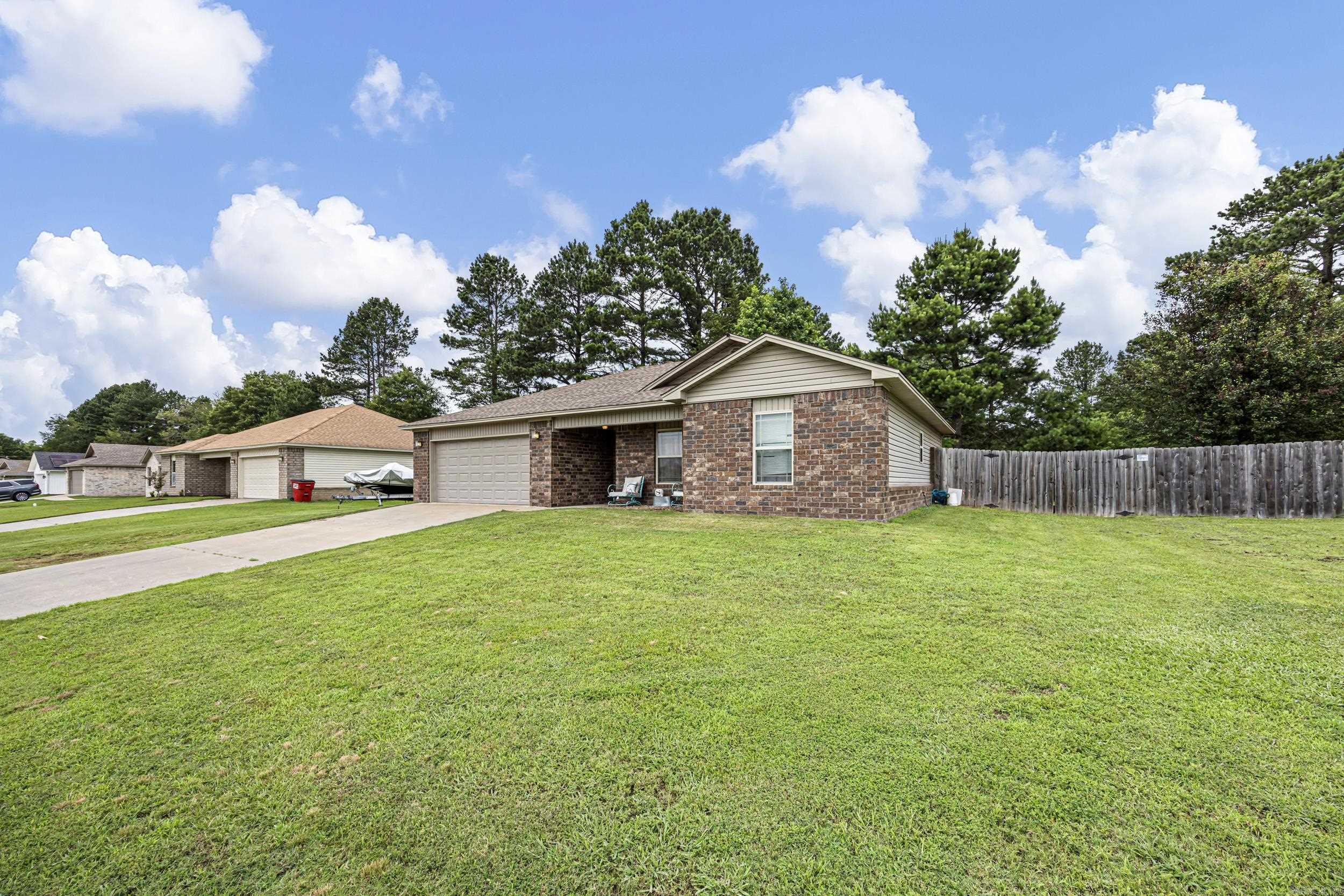 Willow Oaks - Residential