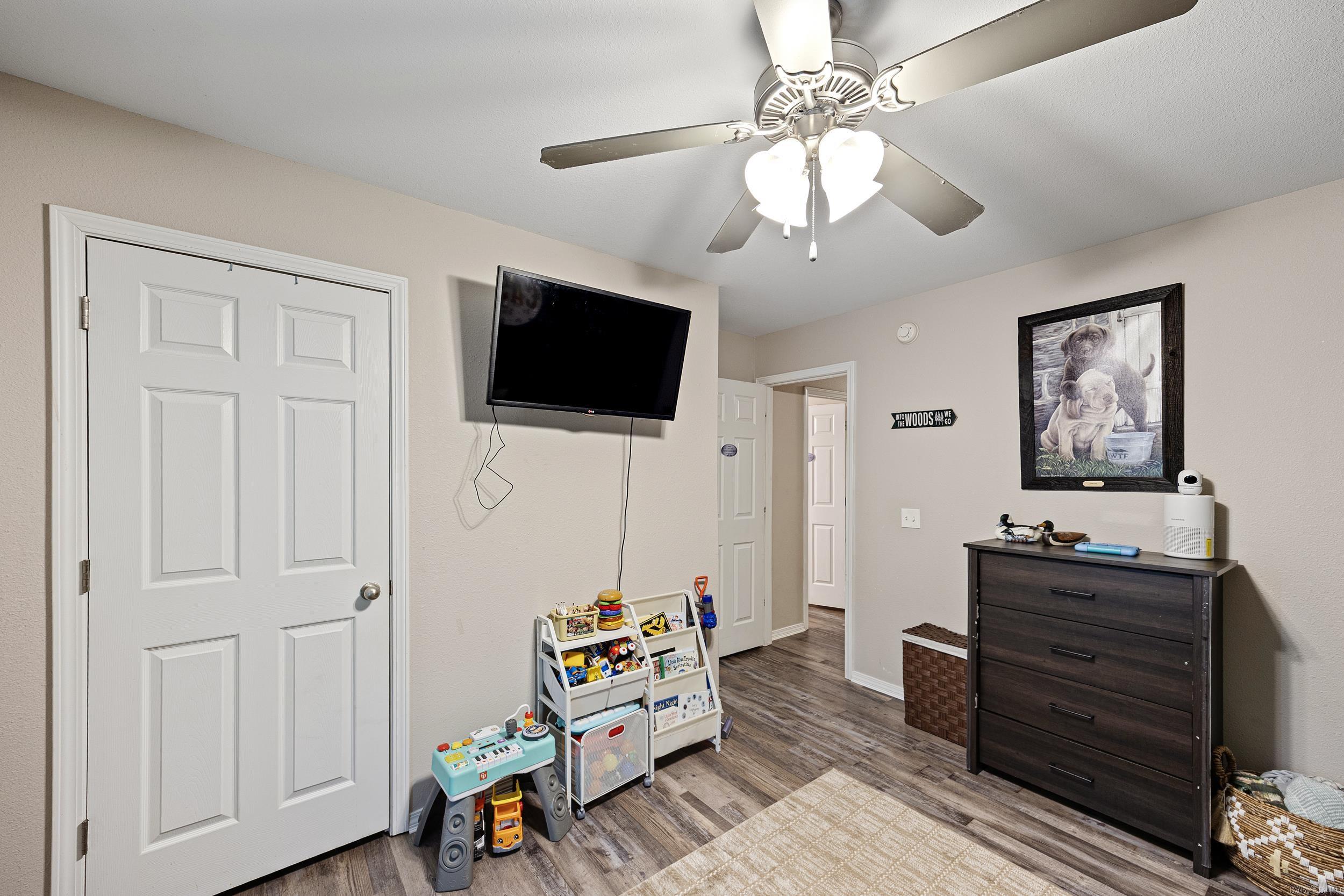 Willow Oaks - Residential
