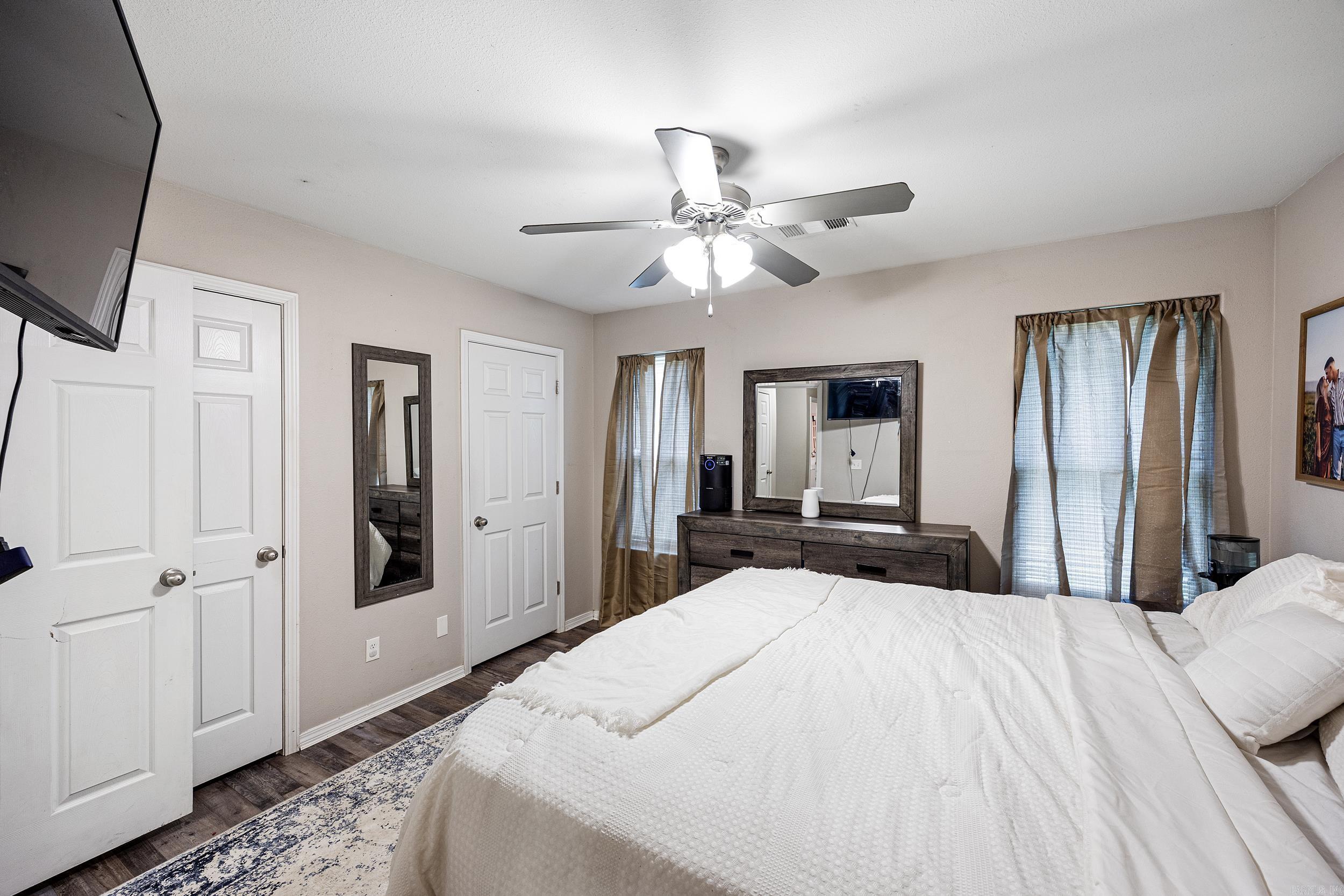 Willow Oaks - Residential