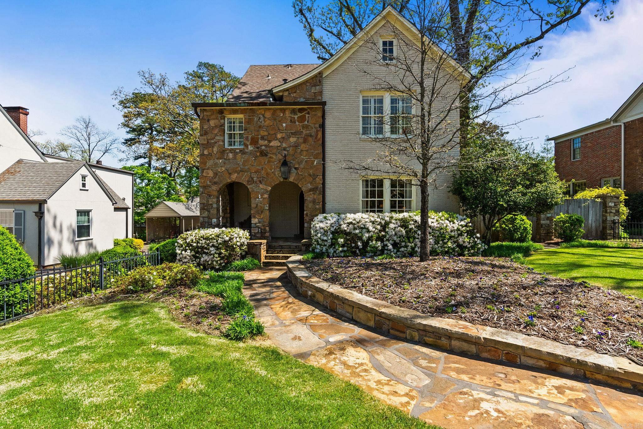 SHADOWLAWN - Residential