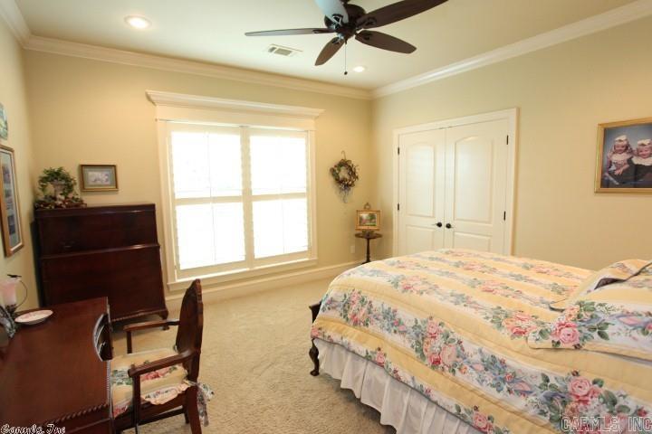 WOODLANDS EDGE - Residential