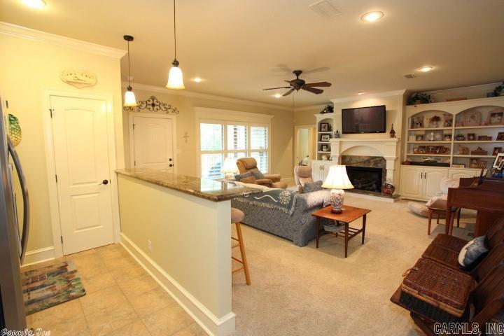 WOODLANDS EDGE - Residential