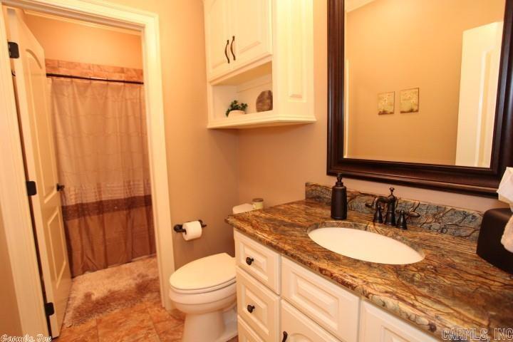 WOODLANDS EDGE - Residential