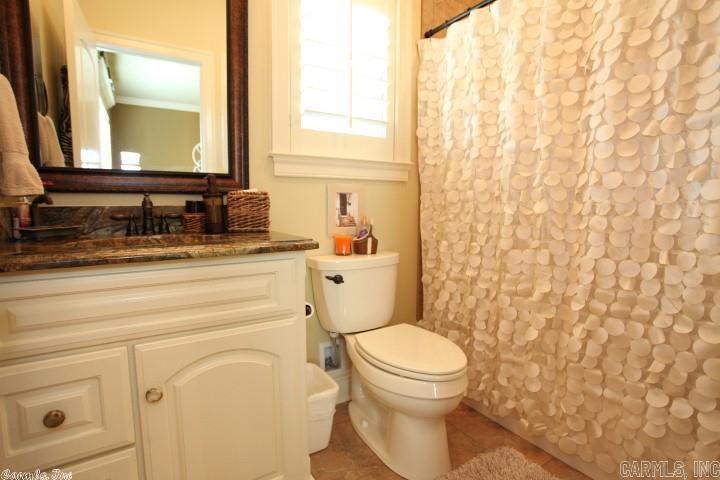 WOODLANDS EDGE - Residential