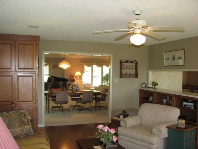 Castano - Residential