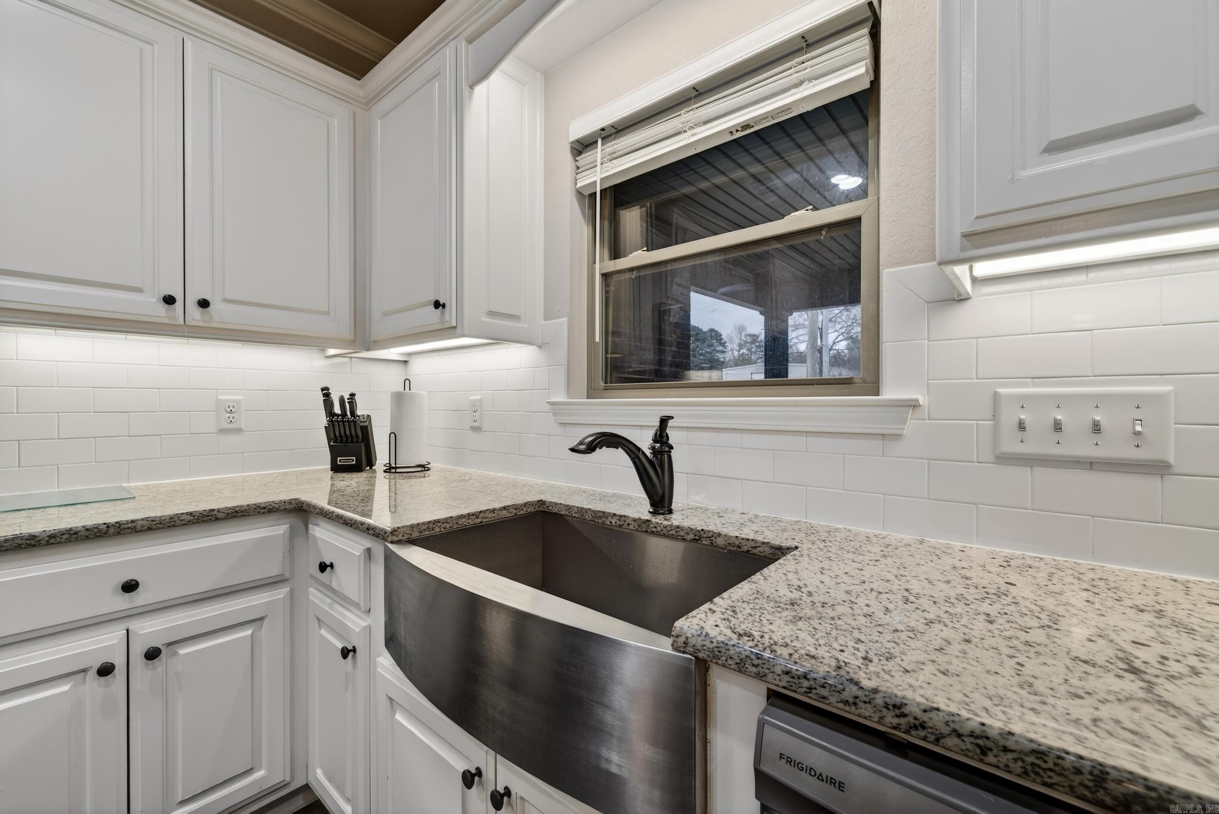 HUNTINGTON PLACE - Residential