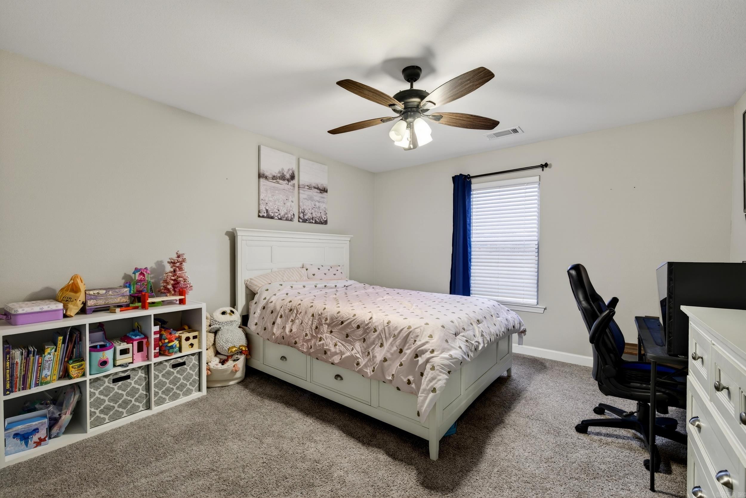 HUNTINGTON PLACE - Residential