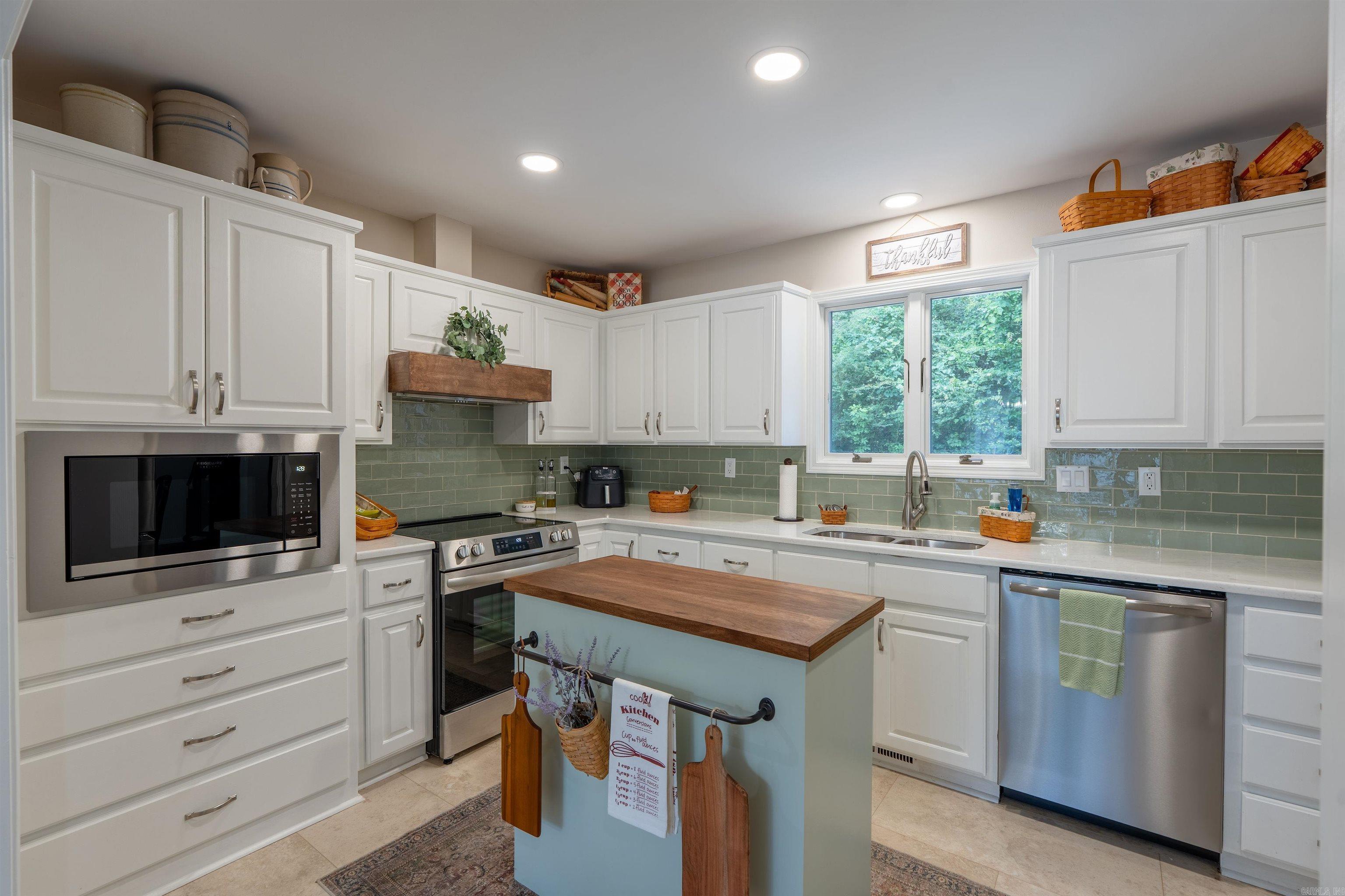 Huntington Place - Residential