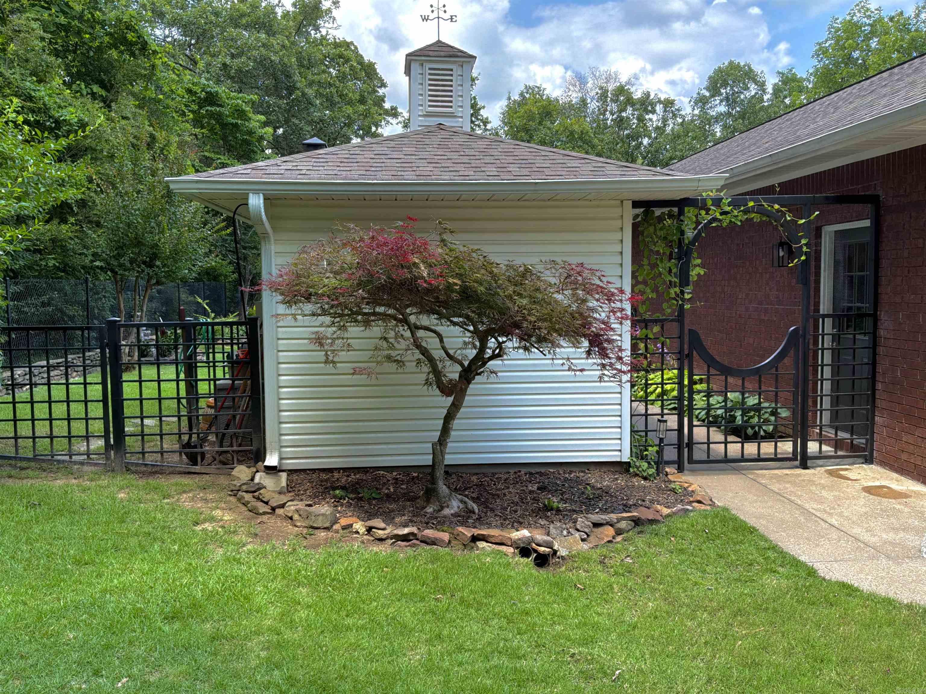 Huntington Place - Residential