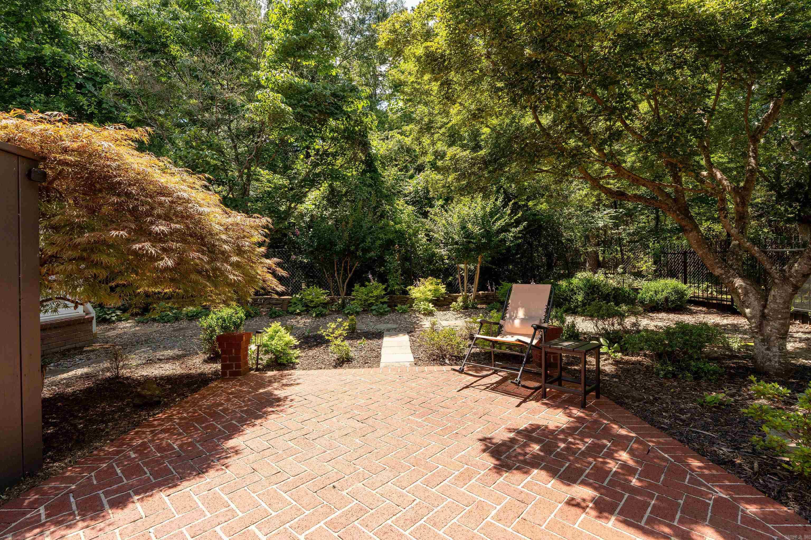 Huntington Place - Residential