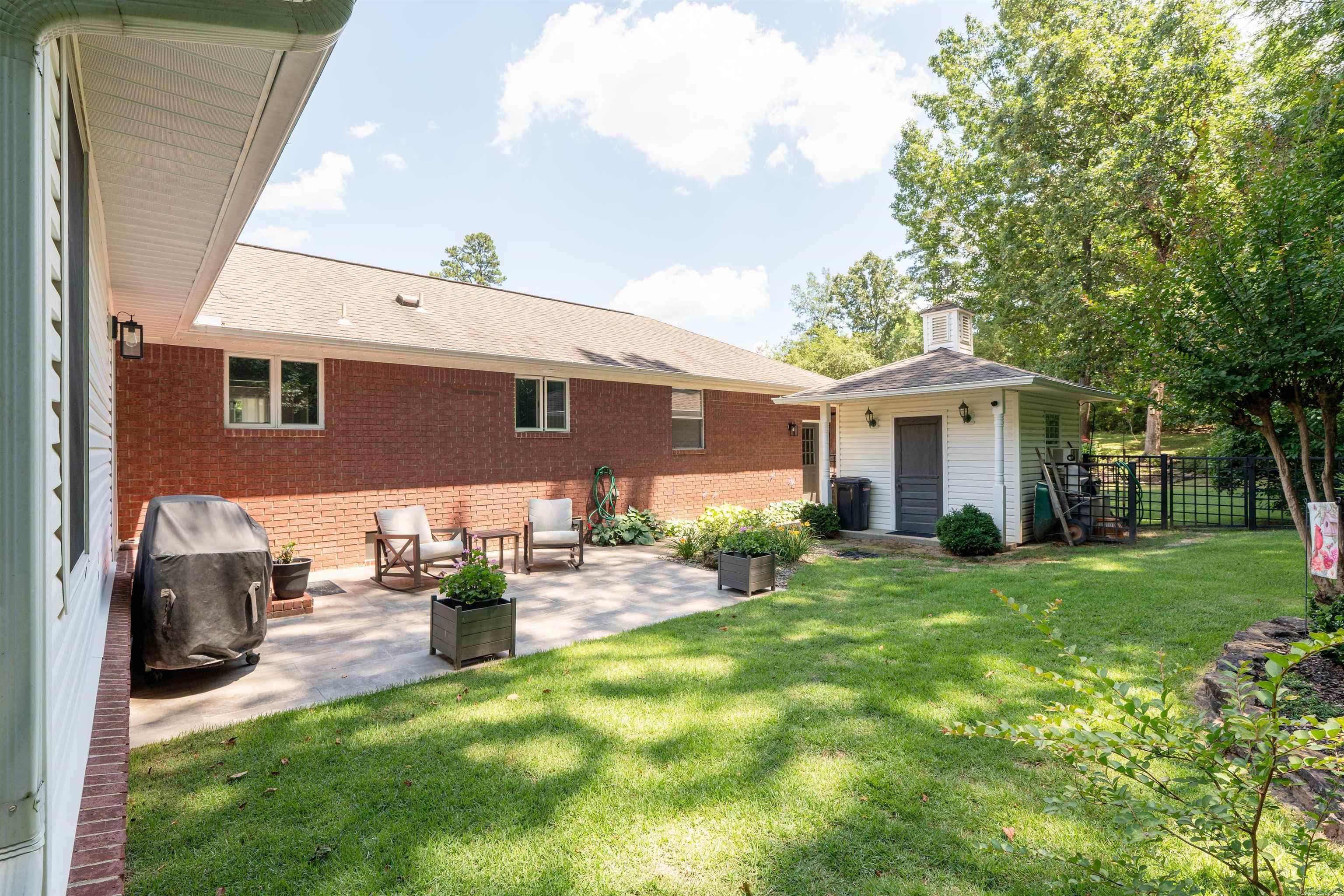 Huntington Place - Residential
