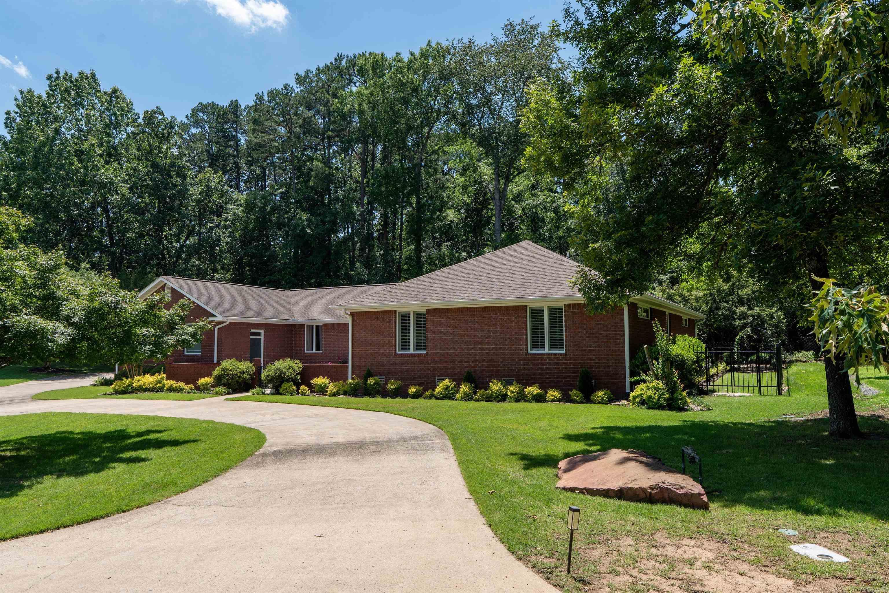 Huntington Place - Residential