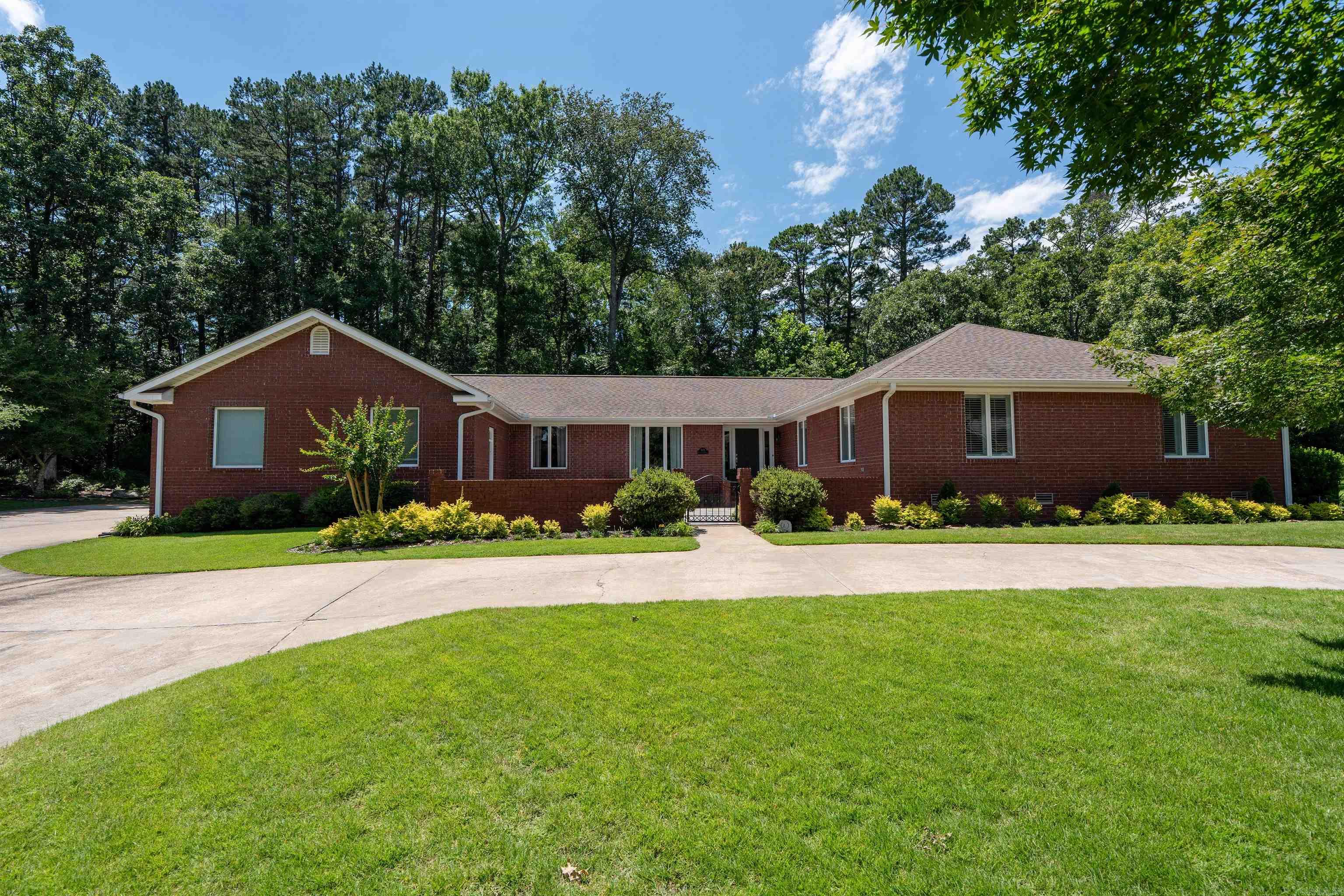 Huntington Place - Residential