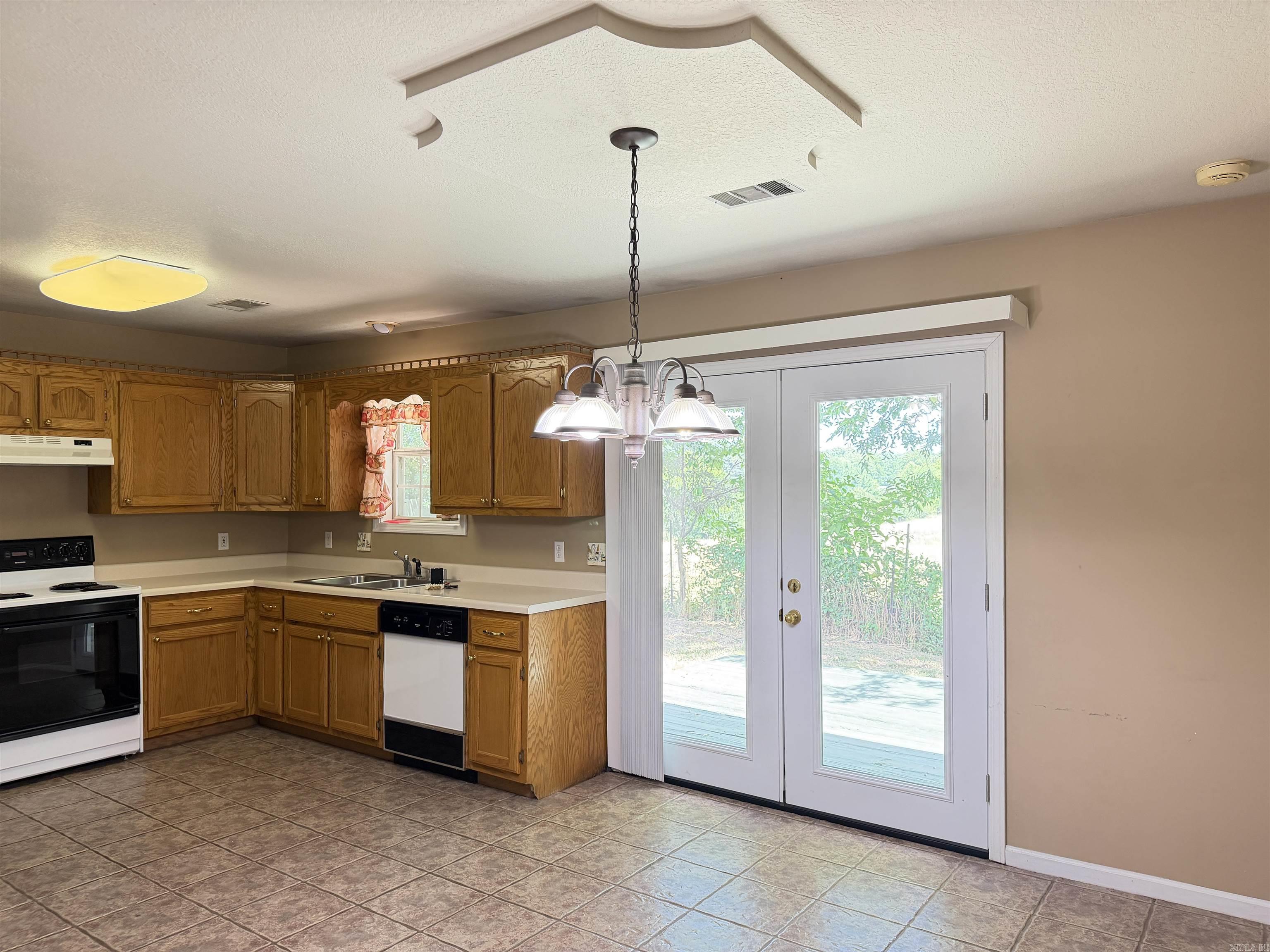 Lake Park Village II - Residential