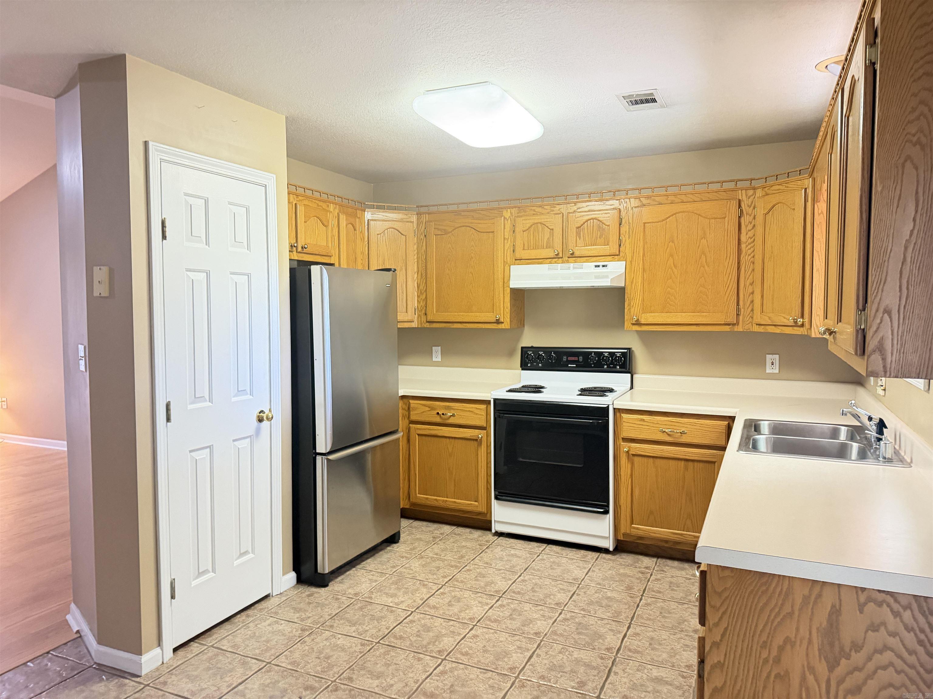 Lake Park Village II - Residential