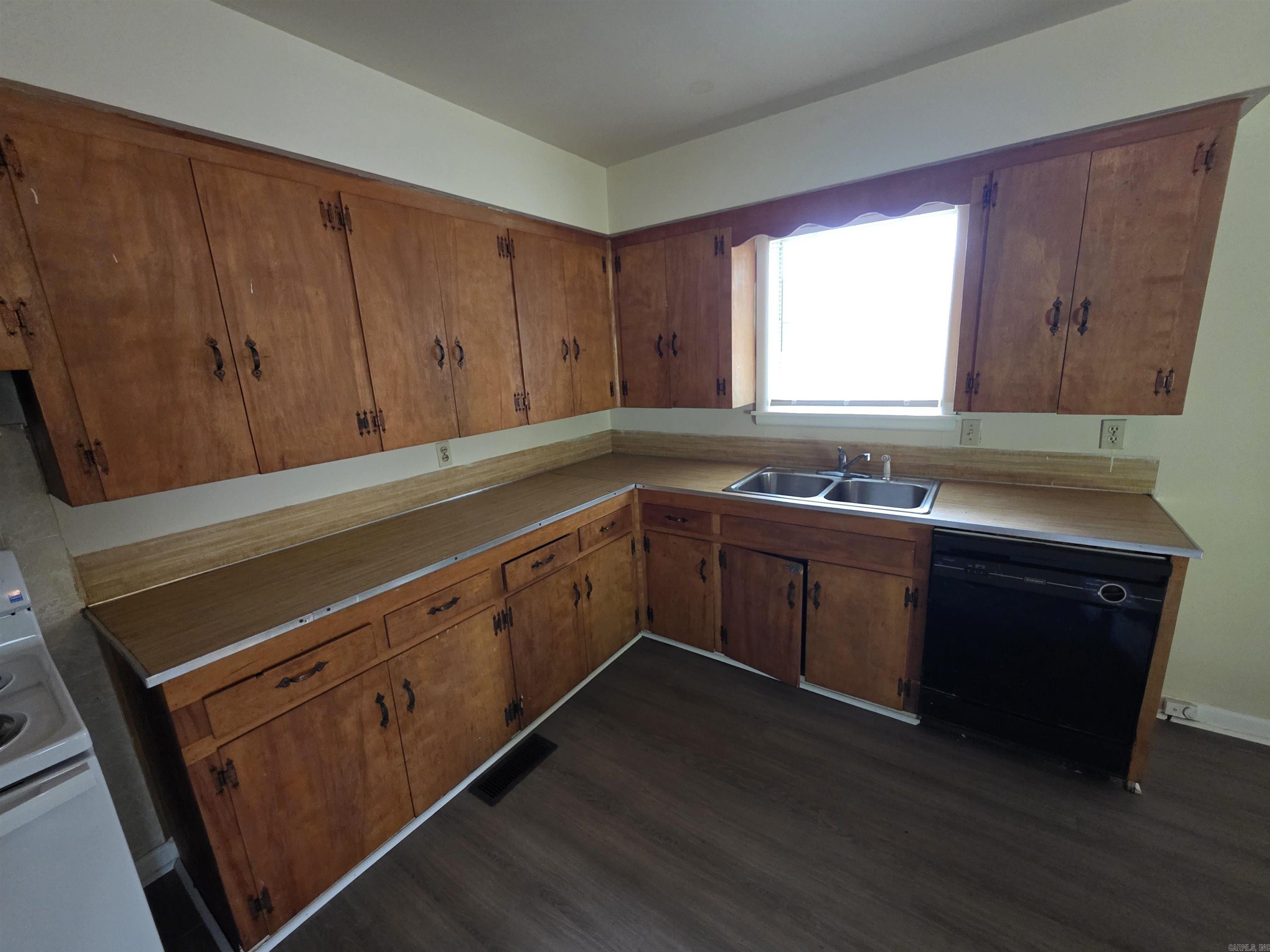 Shady Grove - Residential Lease