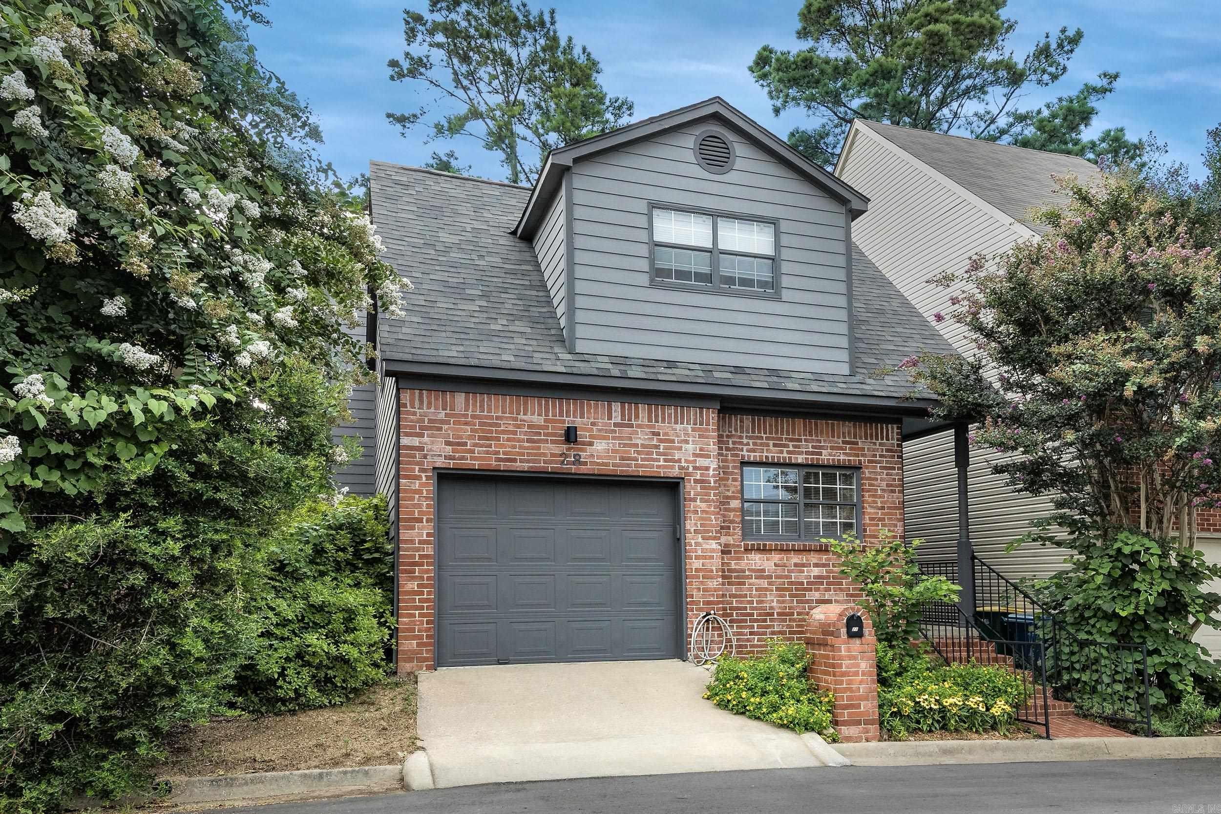 FOXCROFT VILLAGE - Residential