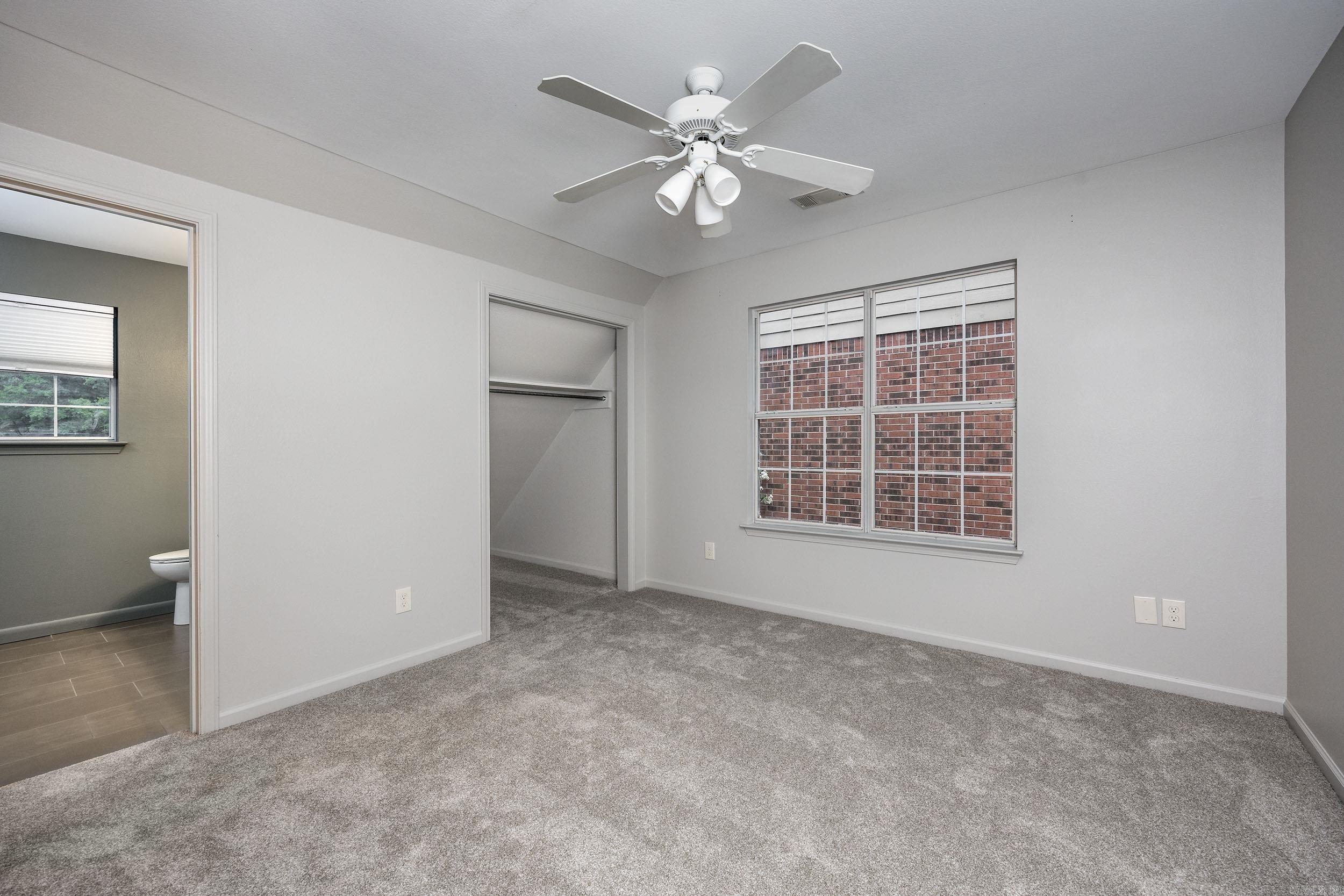 FOXCROFT VILLAGE - Residential