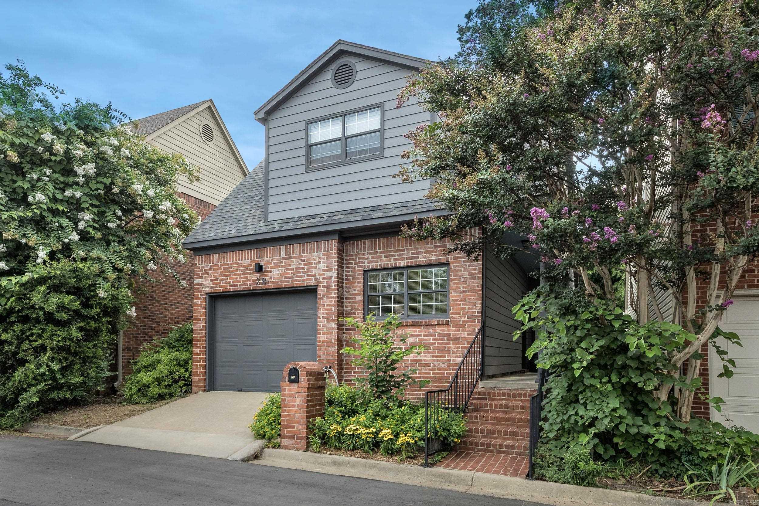 FOXCROFT VILLAGE - Residential