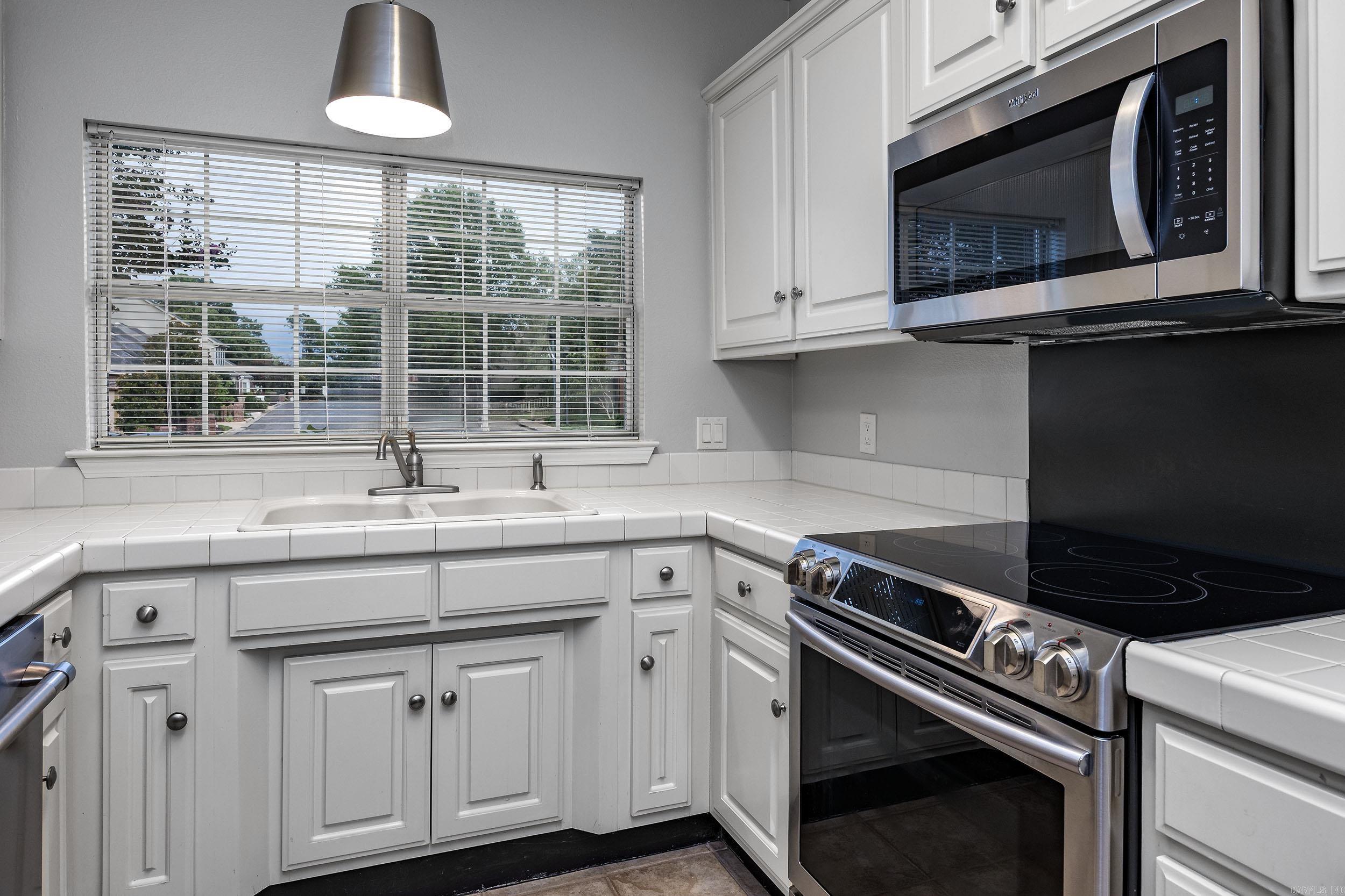 FOXCROFT VILLAGE - Residential