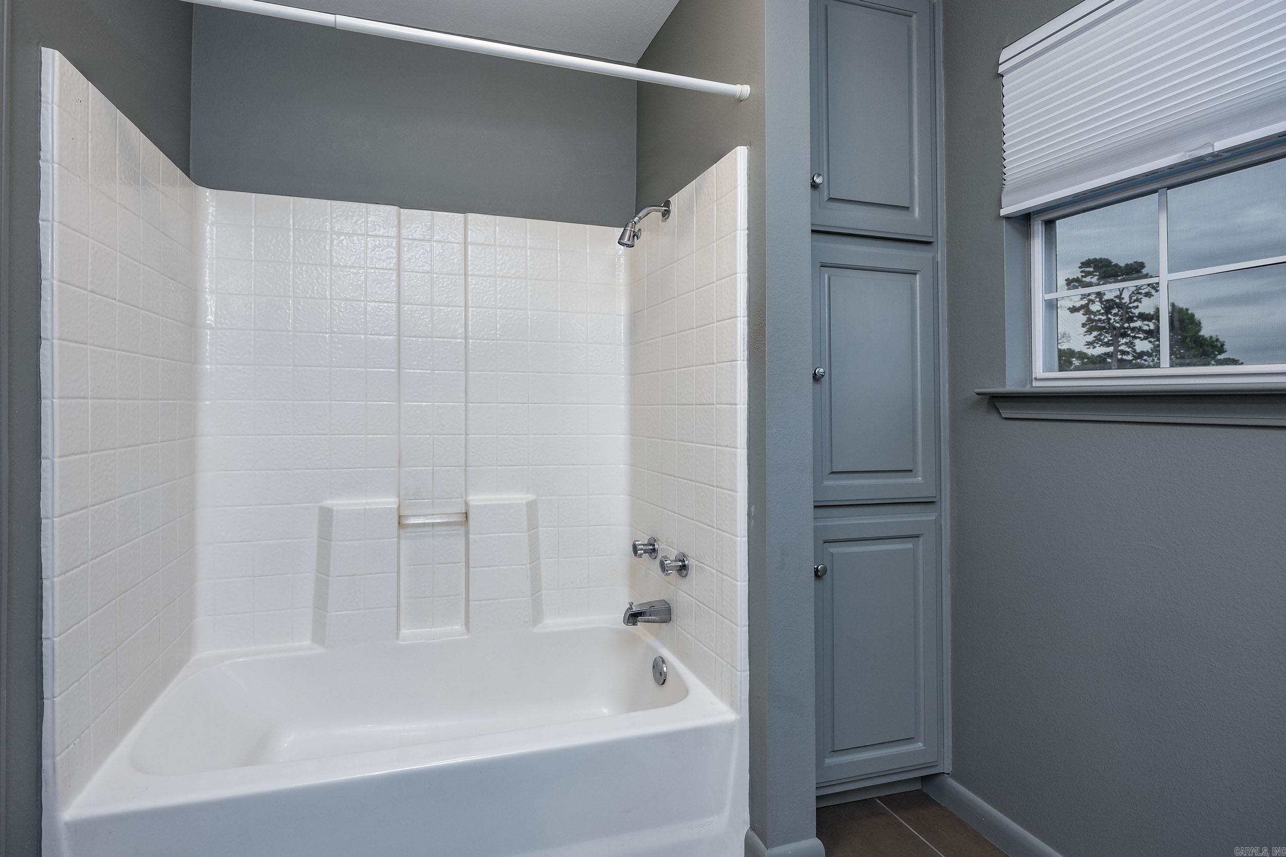 FOXCROFT VILLAGE - Residential