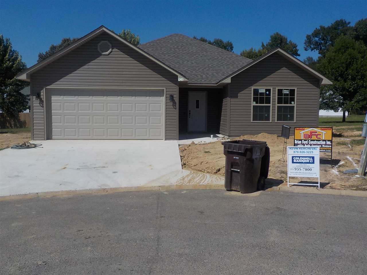This 3 bedroom 2 bath new construction may qualify for 100% financing.  Make your offer today and you can pick out for colors and finishes.  Call or text for more information!