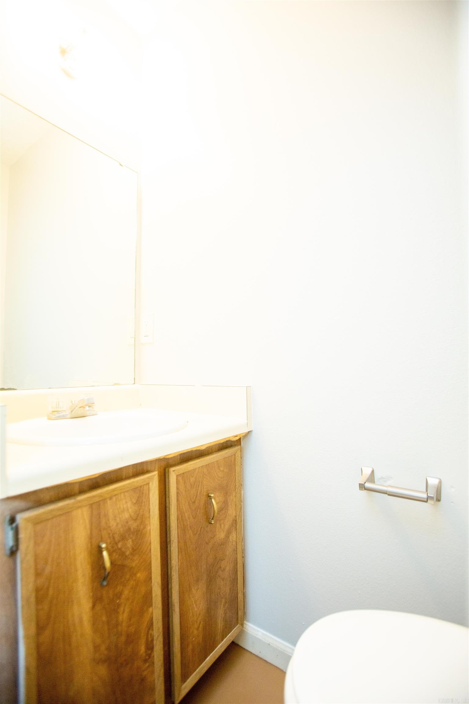 Edge Hill Townhomes - Residential Lease