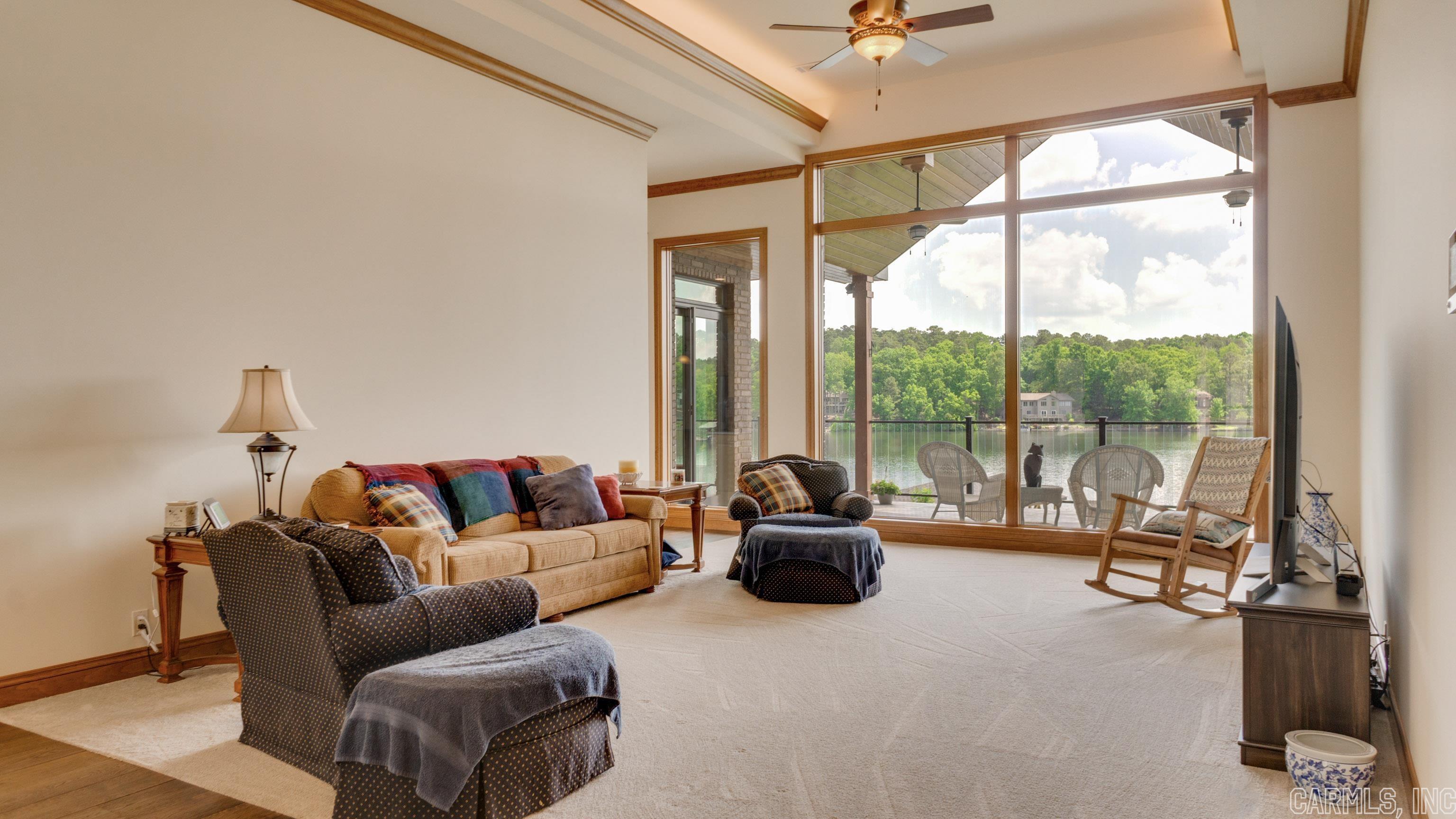 Tiburon - Residential