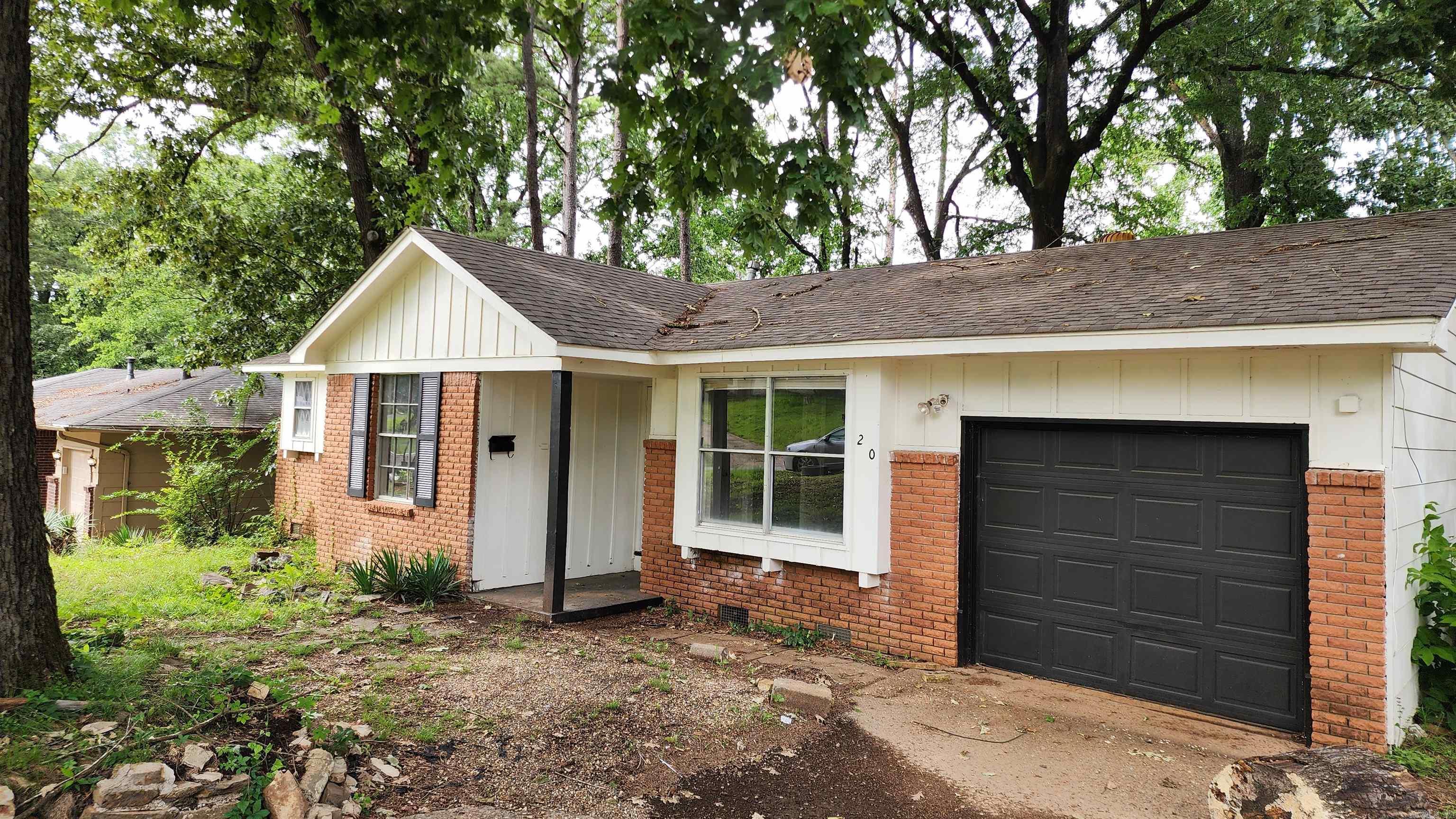 BROOKWOOD ADDN - Residential