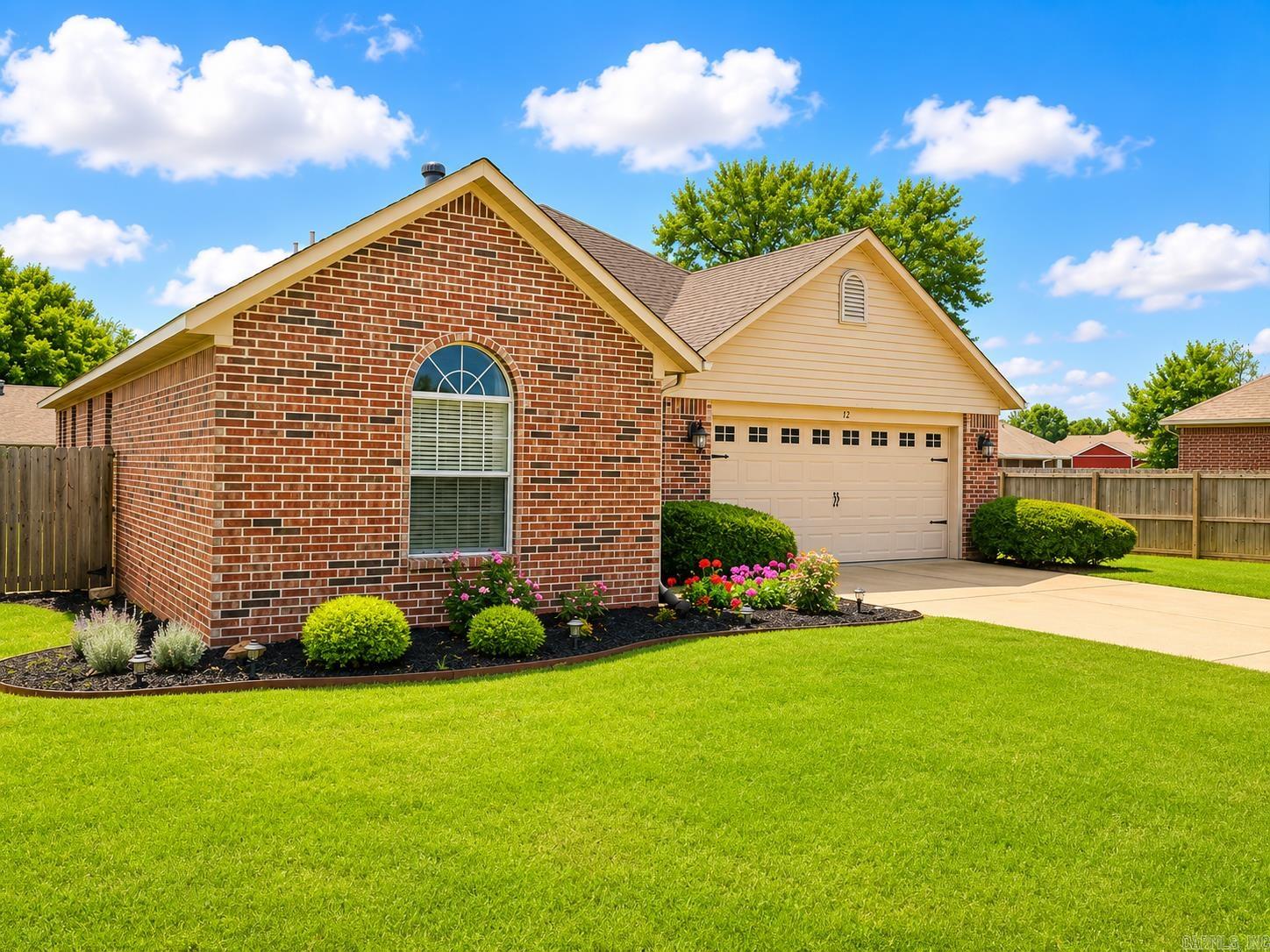 HUNTER HEIGHTS - Residential