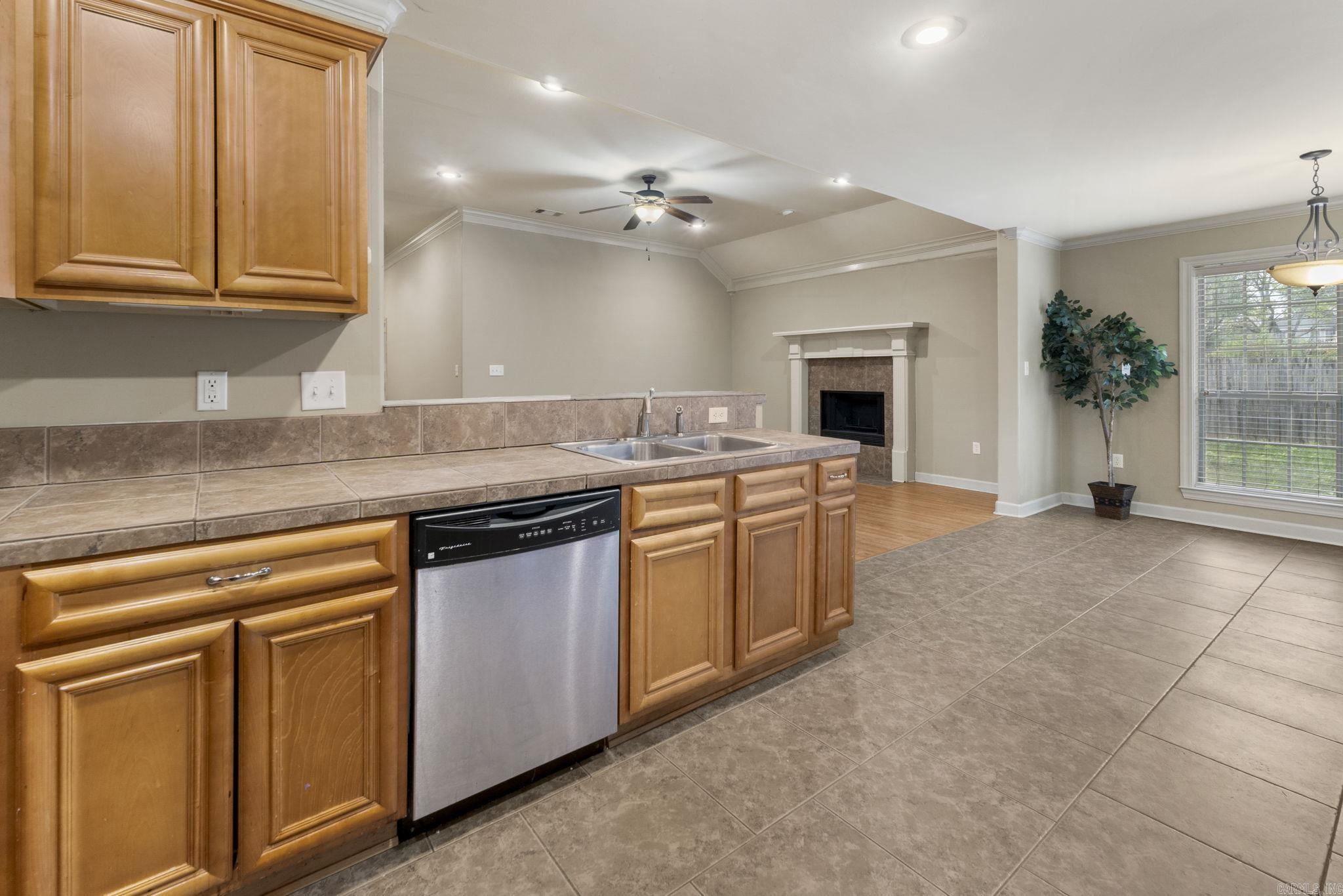 RICHLAND PARK - Residential