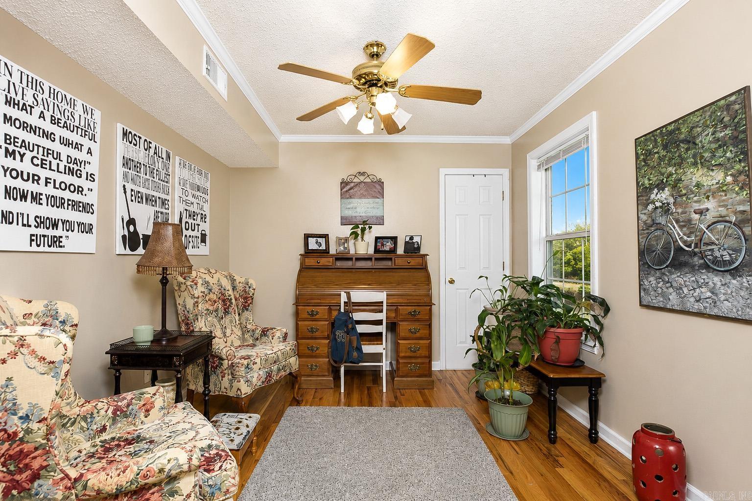 GREEN OAK - Residential