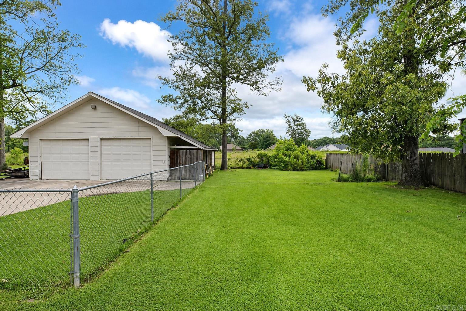 GREEN OAK - Residential
