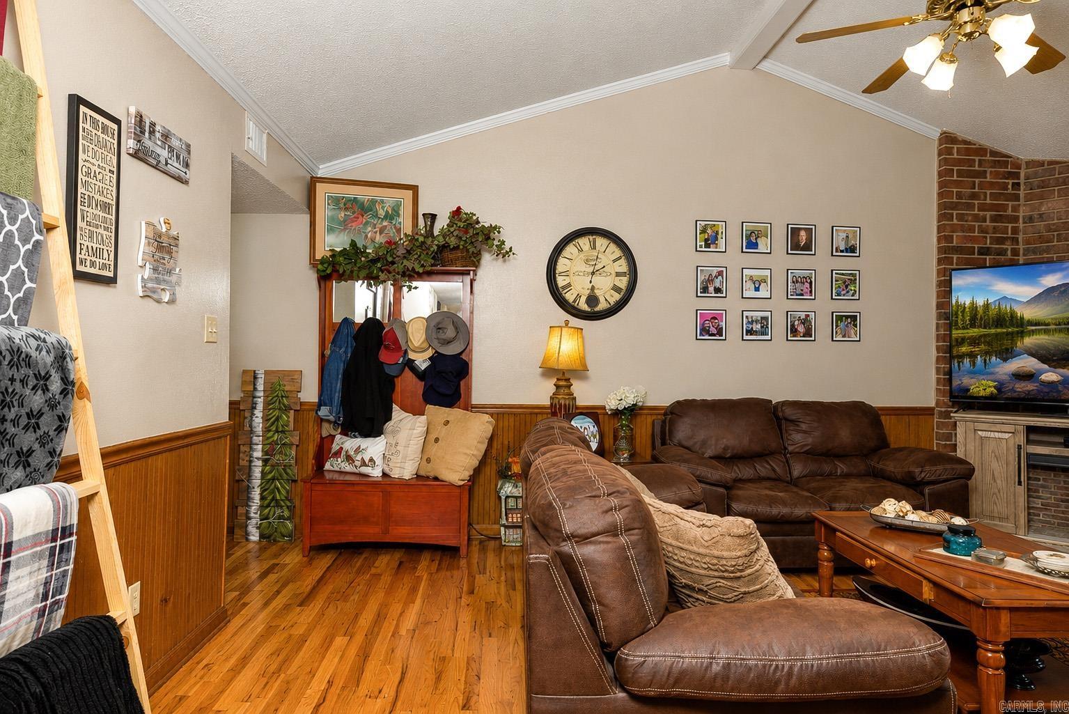GREEN OAK - Residential