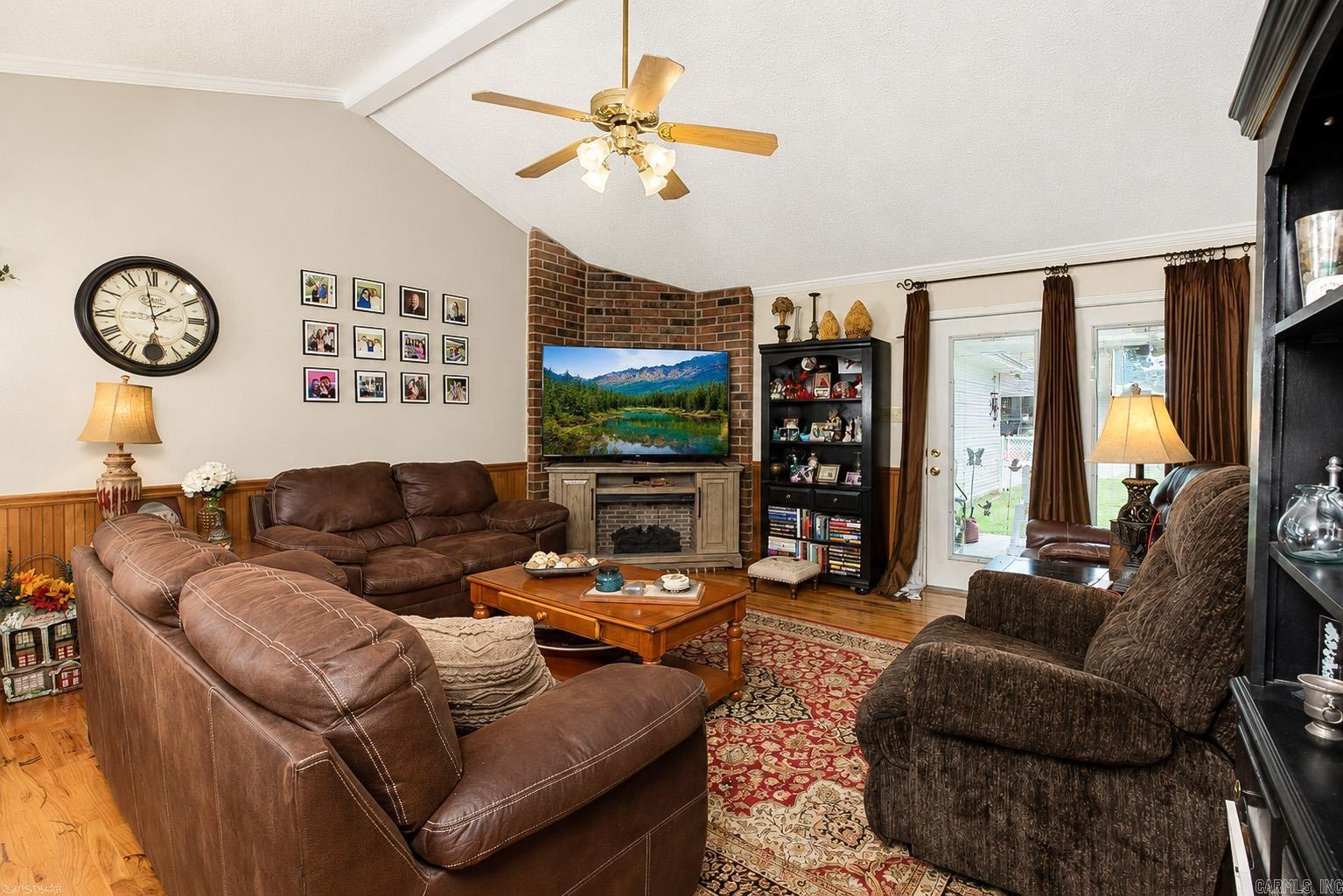 GREEN OAK - Residential