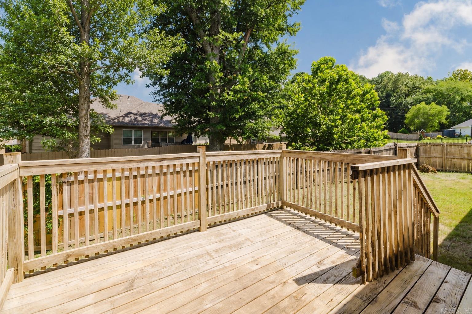 KINGS CROSSING - Residential