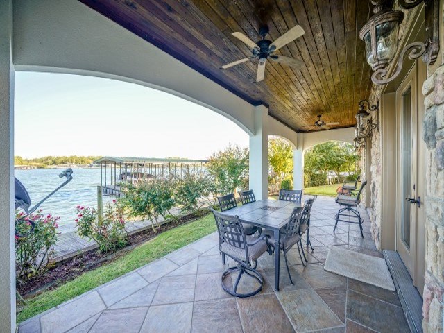 Paradise Lake Village Townhomes - Residential
