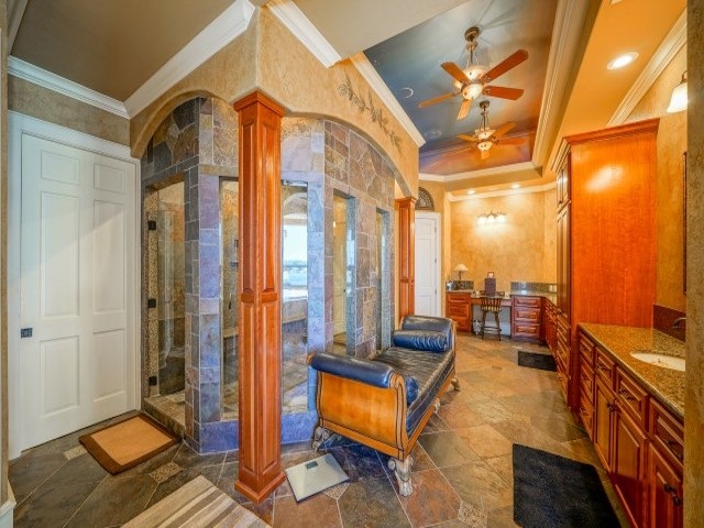 Paradise Lake Village Townhomes - Residential