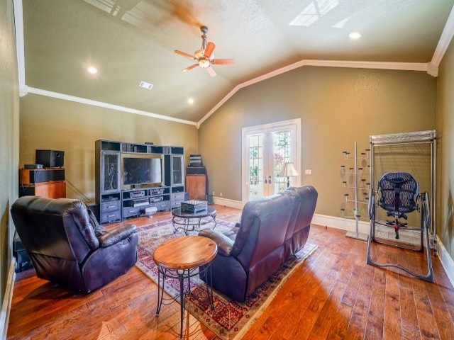 Paradise Lake Village Townhomes - Residential
