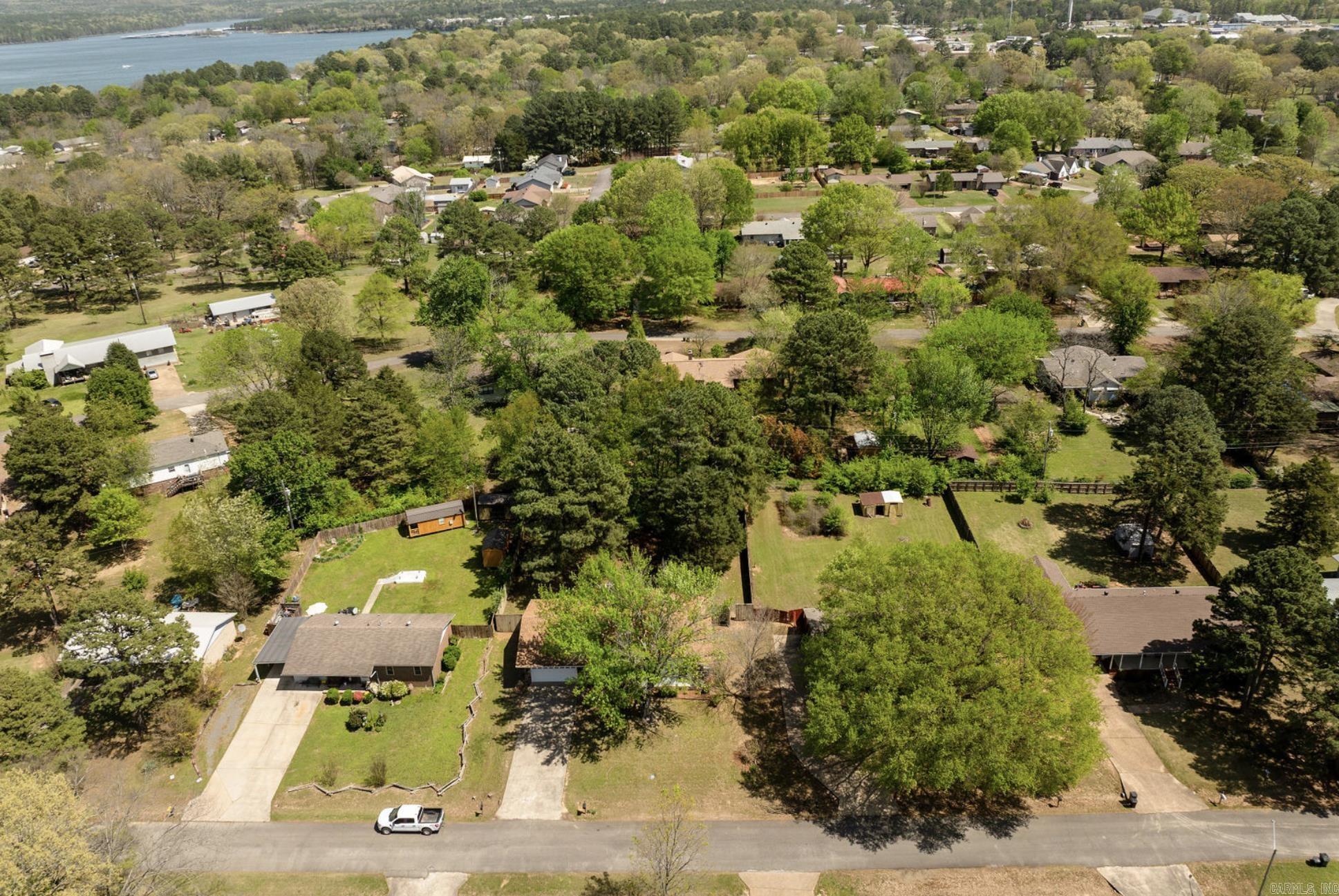 Lakeshore Heights - Residential