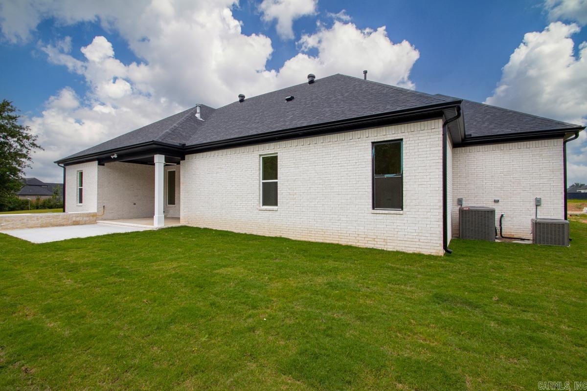 COUNTRY CLUB OF AR-QUARTERS ADDN - Residential