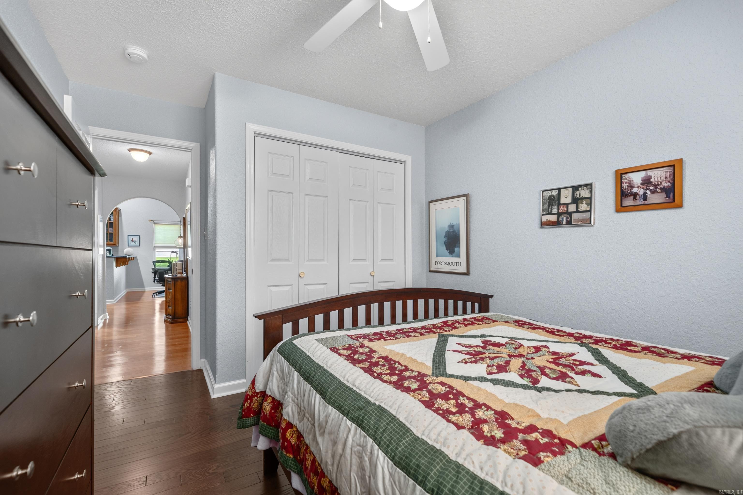 WOODLANDS EDGE - Residential