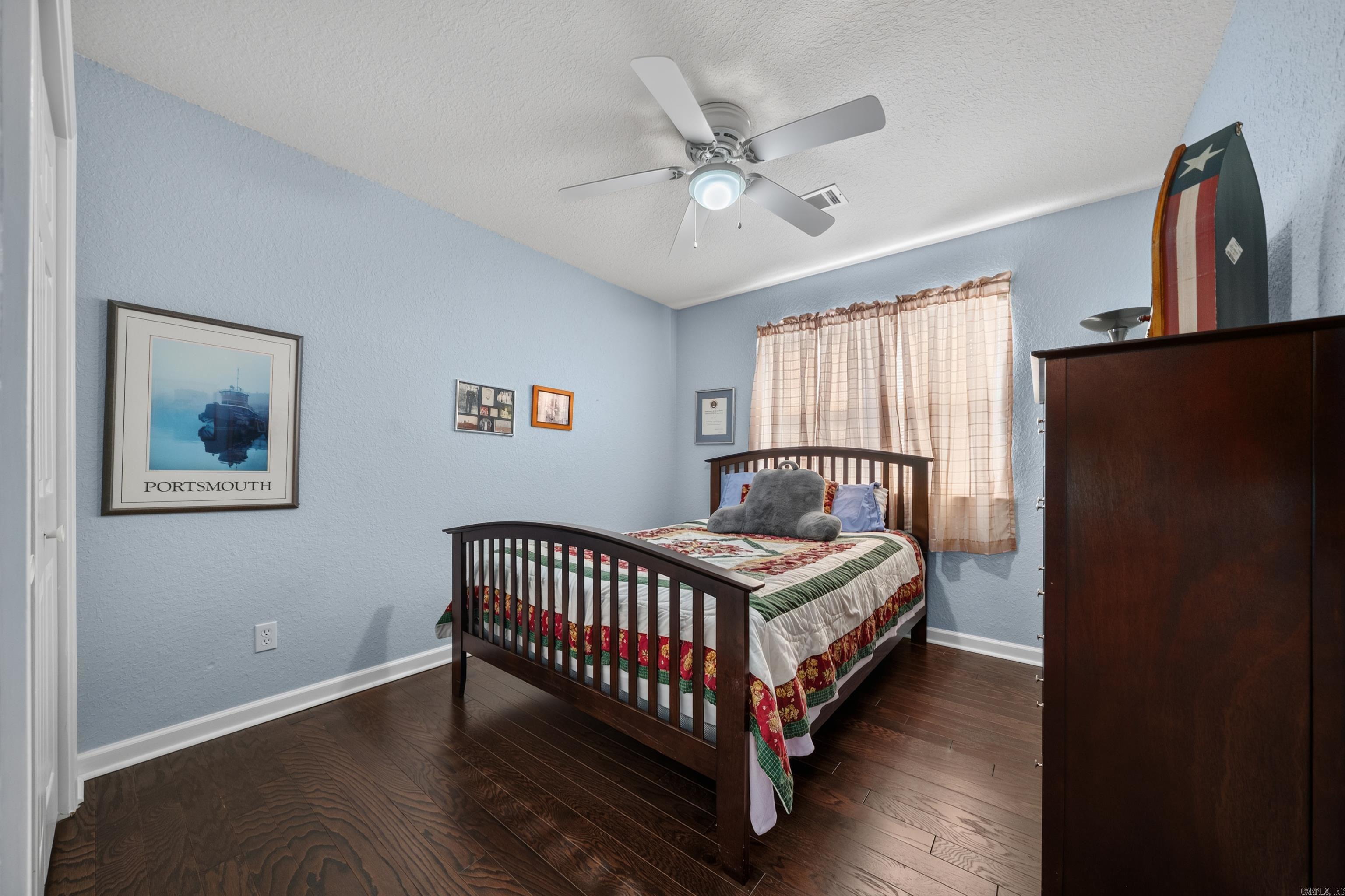 WOODLANDS EDGE - Residential
