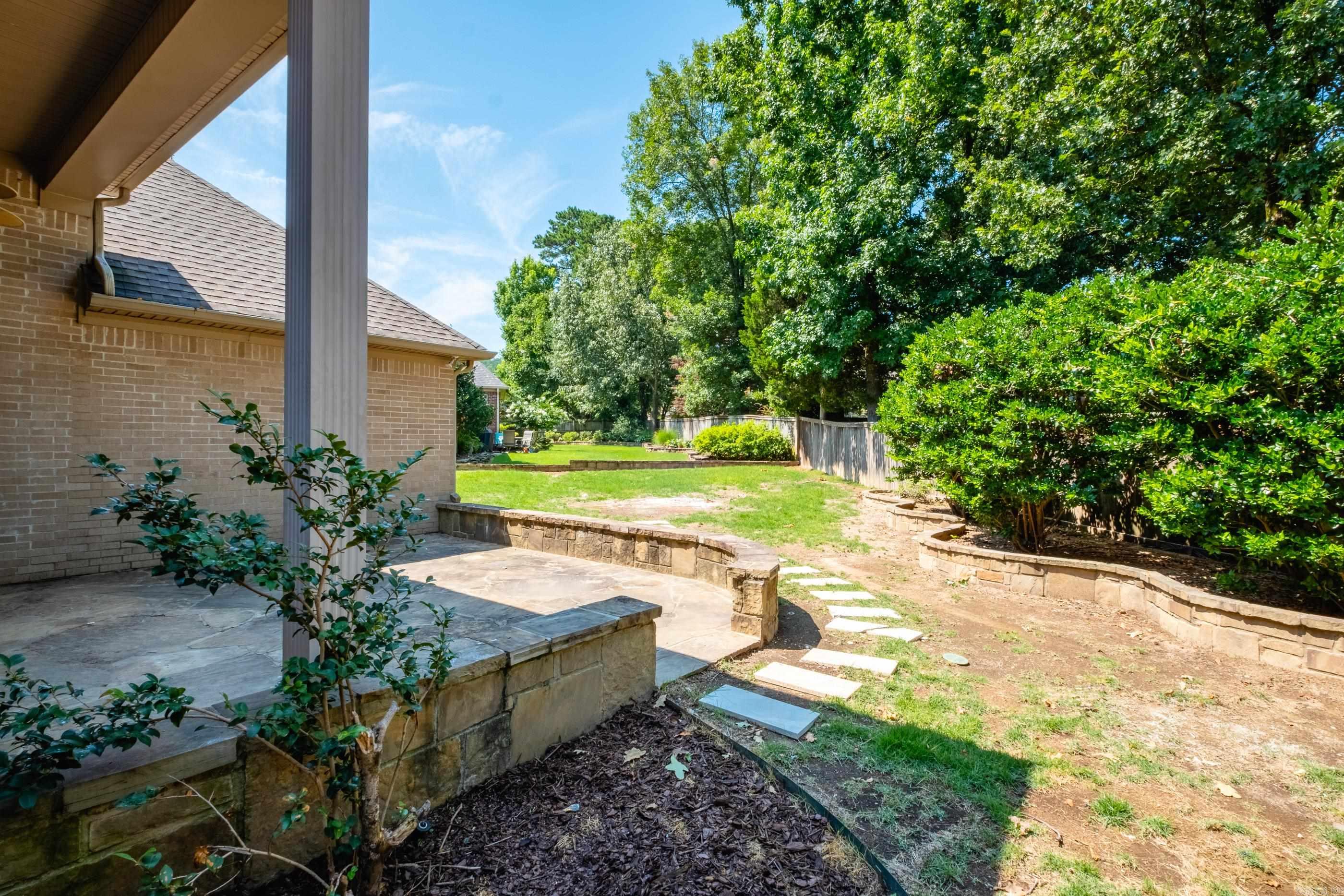 CHENAL VALLEY MARGEUAX - Residential