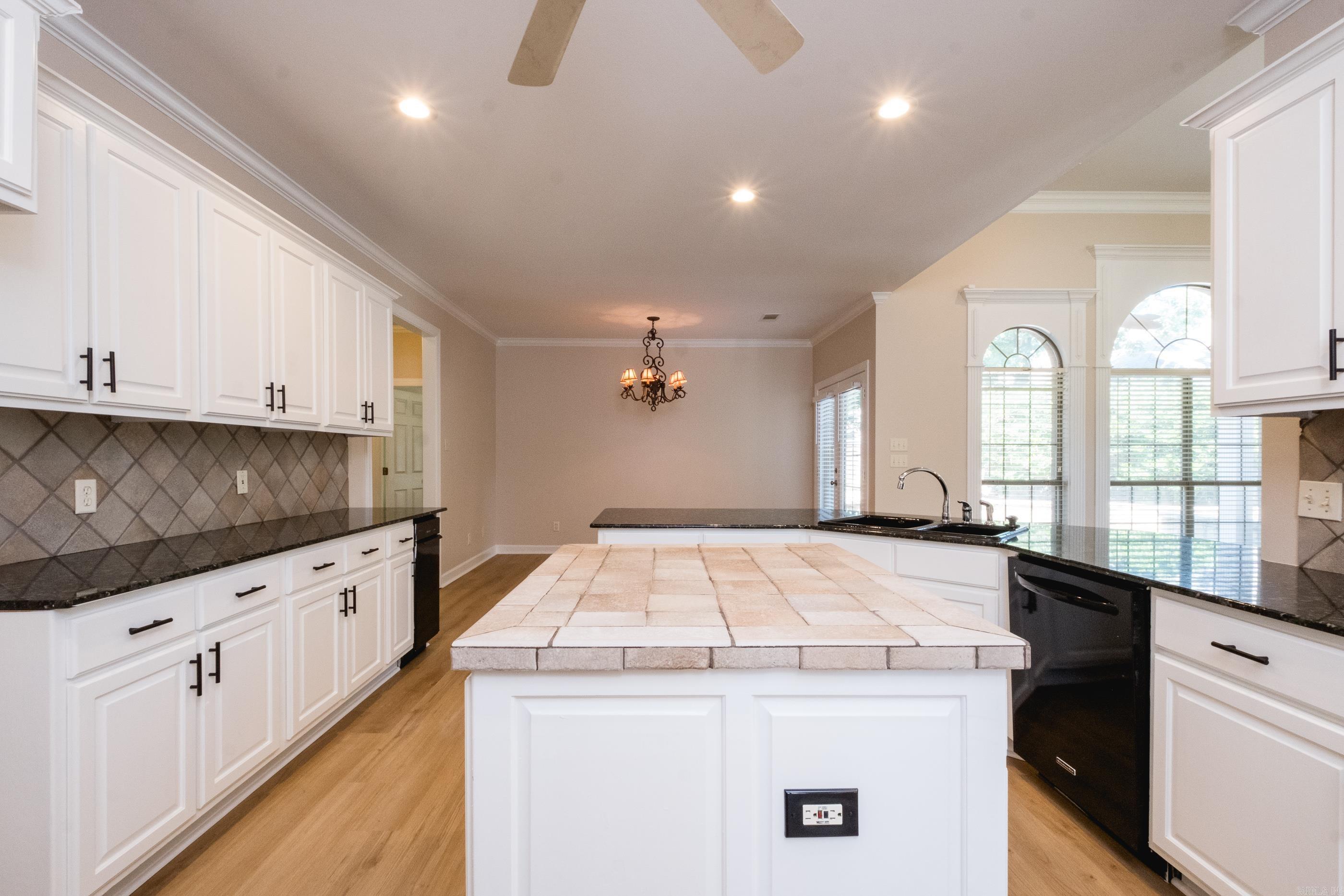 CHENAL VALLEY MARGEUAX - Residential