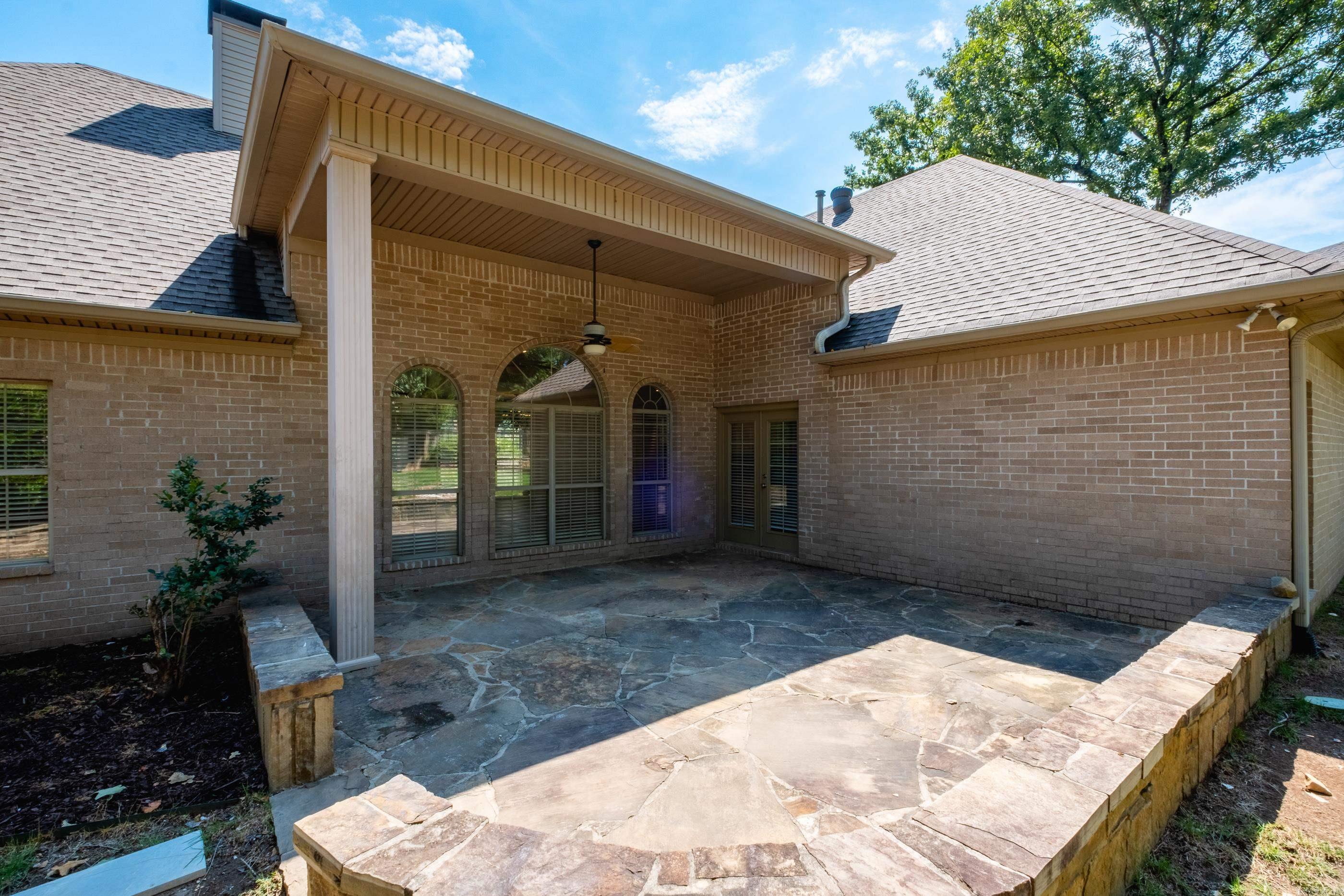 CHENAL VALLEY MARGEUAX - Residential