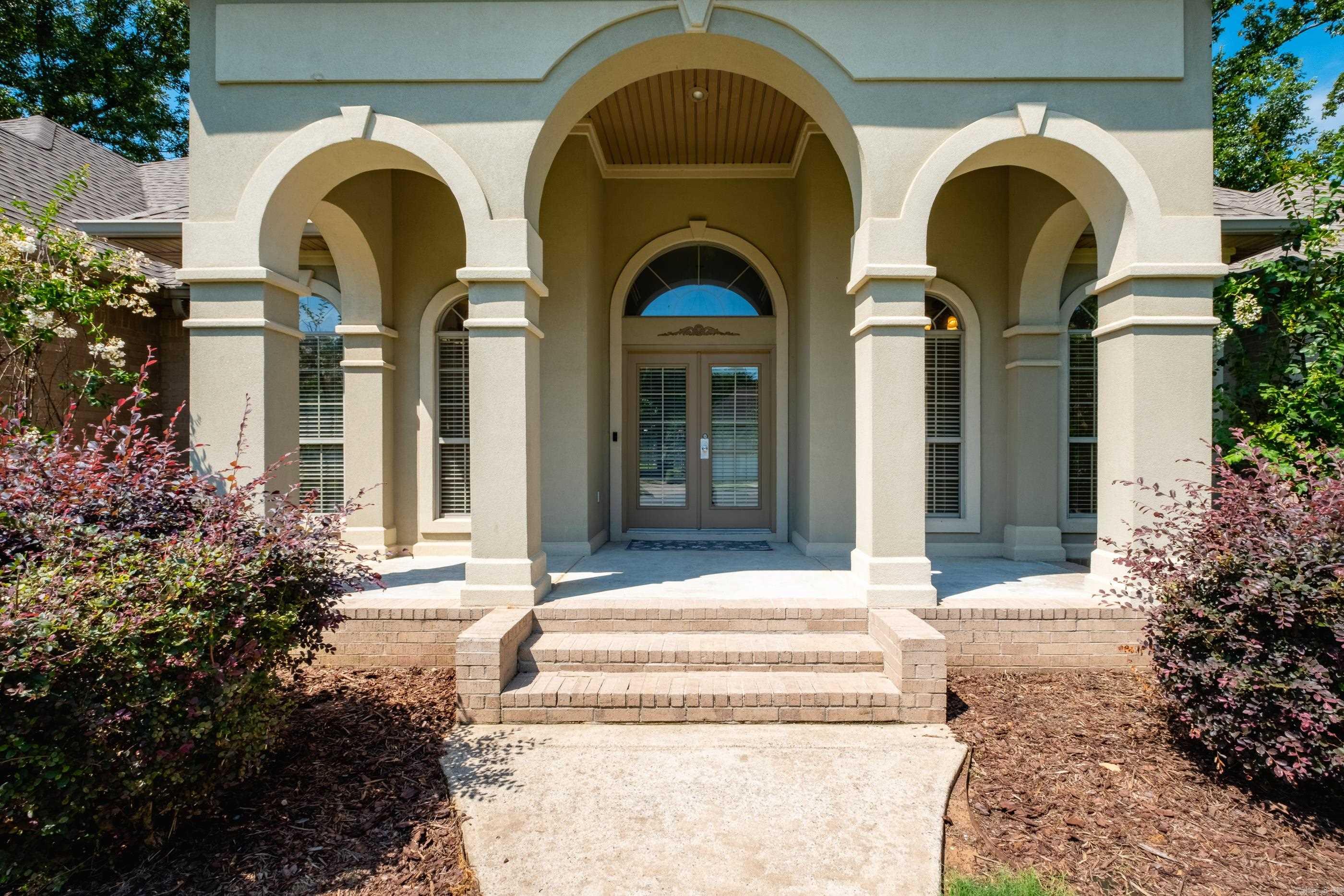 CHENAL VALLEY MARGEUAX - Residential
