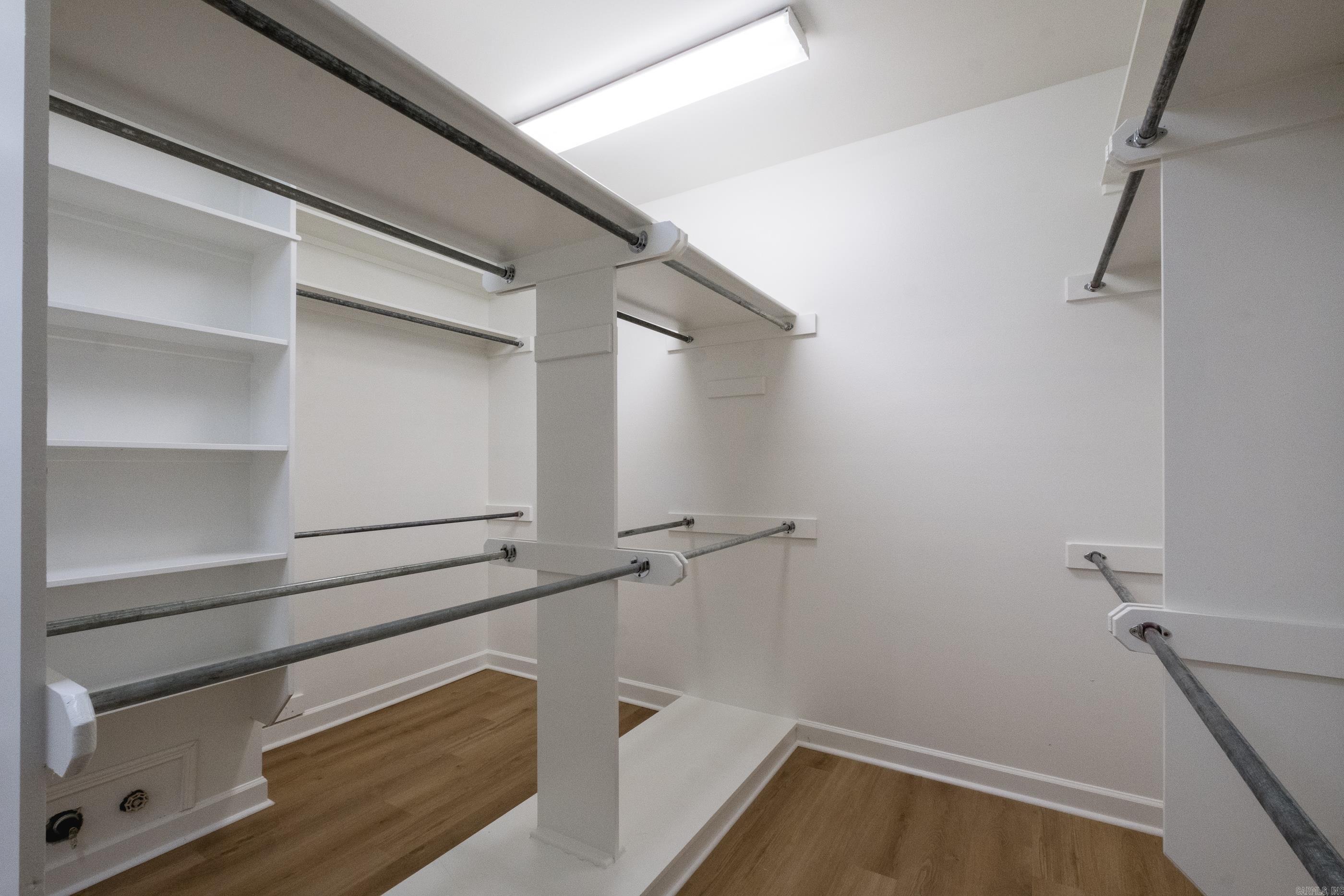 CHENAL VALLEY MARGEUAX - Residential