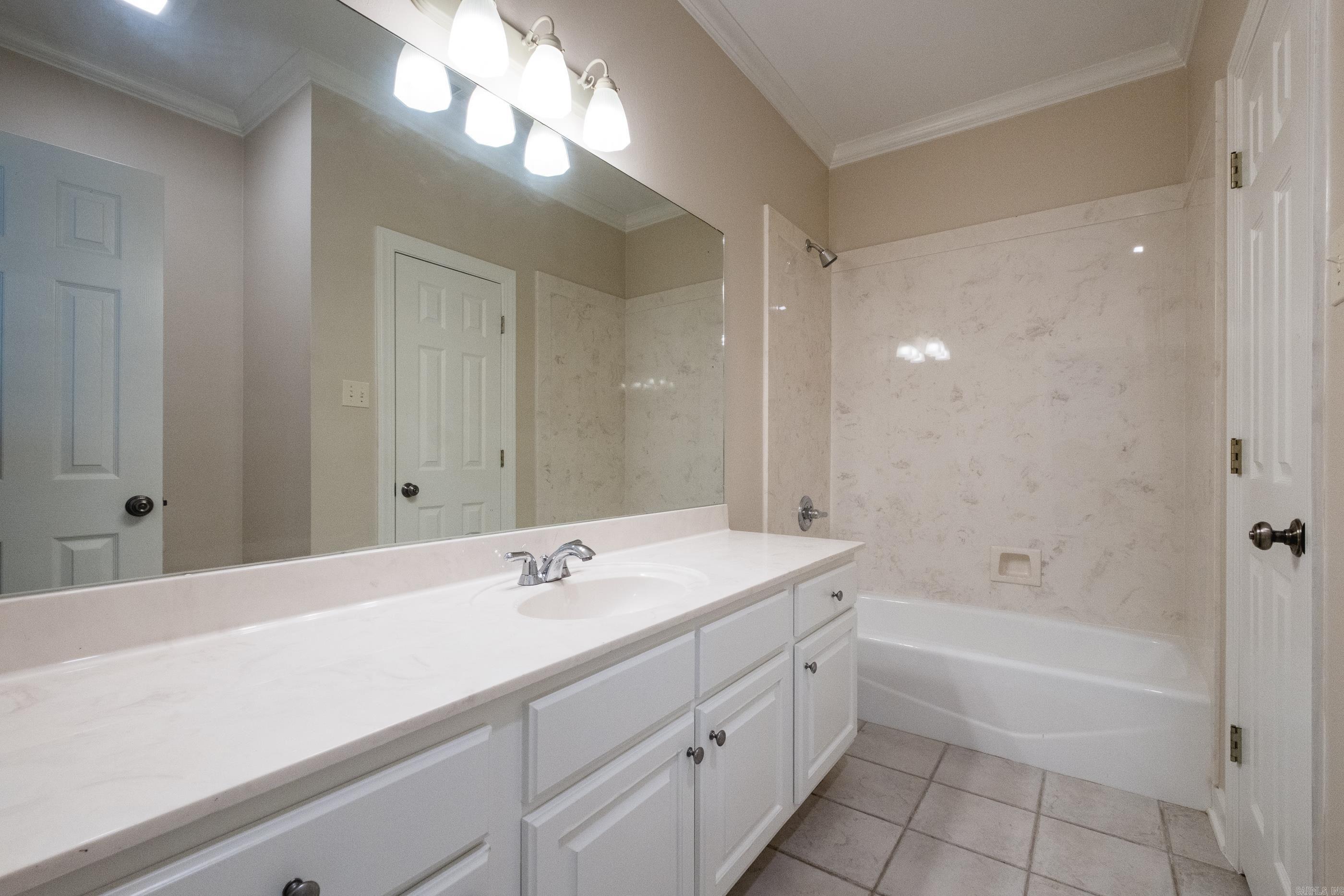 CHENAL VALLEY MARGEUAX - Residential