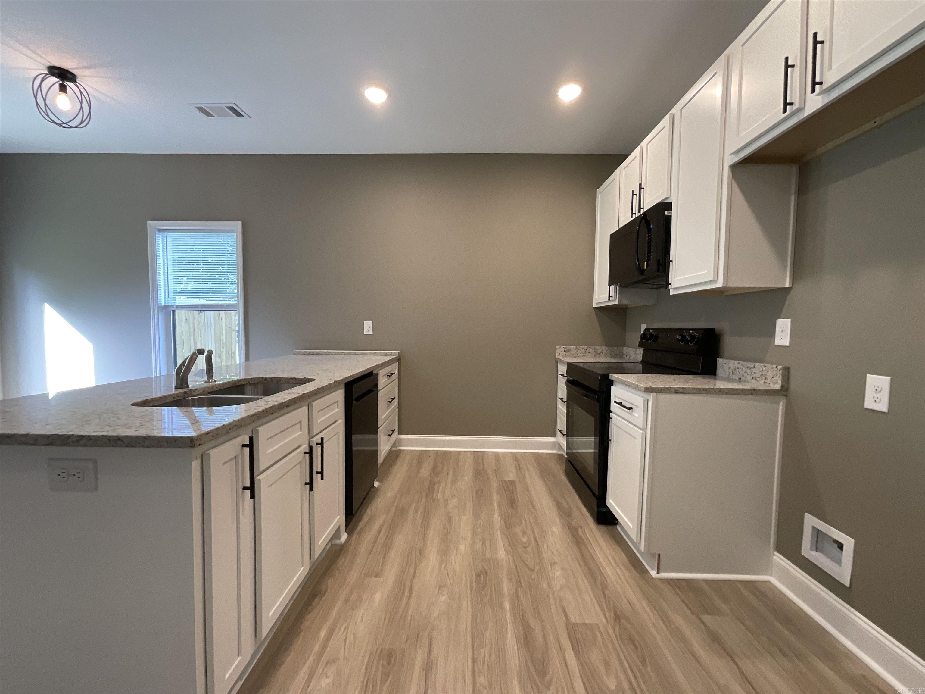 THE WRIGLEY PLACE ADDITION - Residential Income